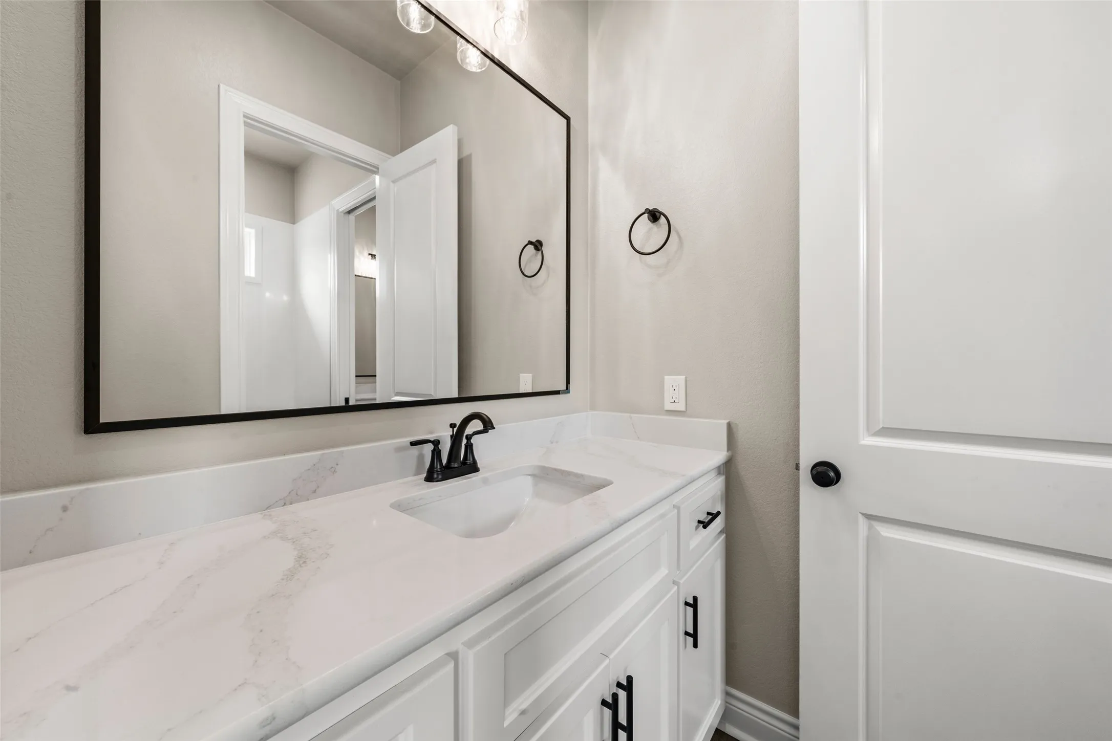 Single Family Residence For Sale in Coryell County , 265 Private Rd 305, Gatesville, Texas 76528, 4 Bedroom, 3 Bathroom, 2 Garage spaces, 2,822 Sqft, built in 2026, New Construction - Incomplete, mls#21176243, Real Estate Agent in Gatesville, Homes For Sale in Coryell county, Homes For Sale in Gatesville, Realtor in Gatesville Texas, Real Estate Brokerage Independent Realty Texas, Luminita Cordes Realtor