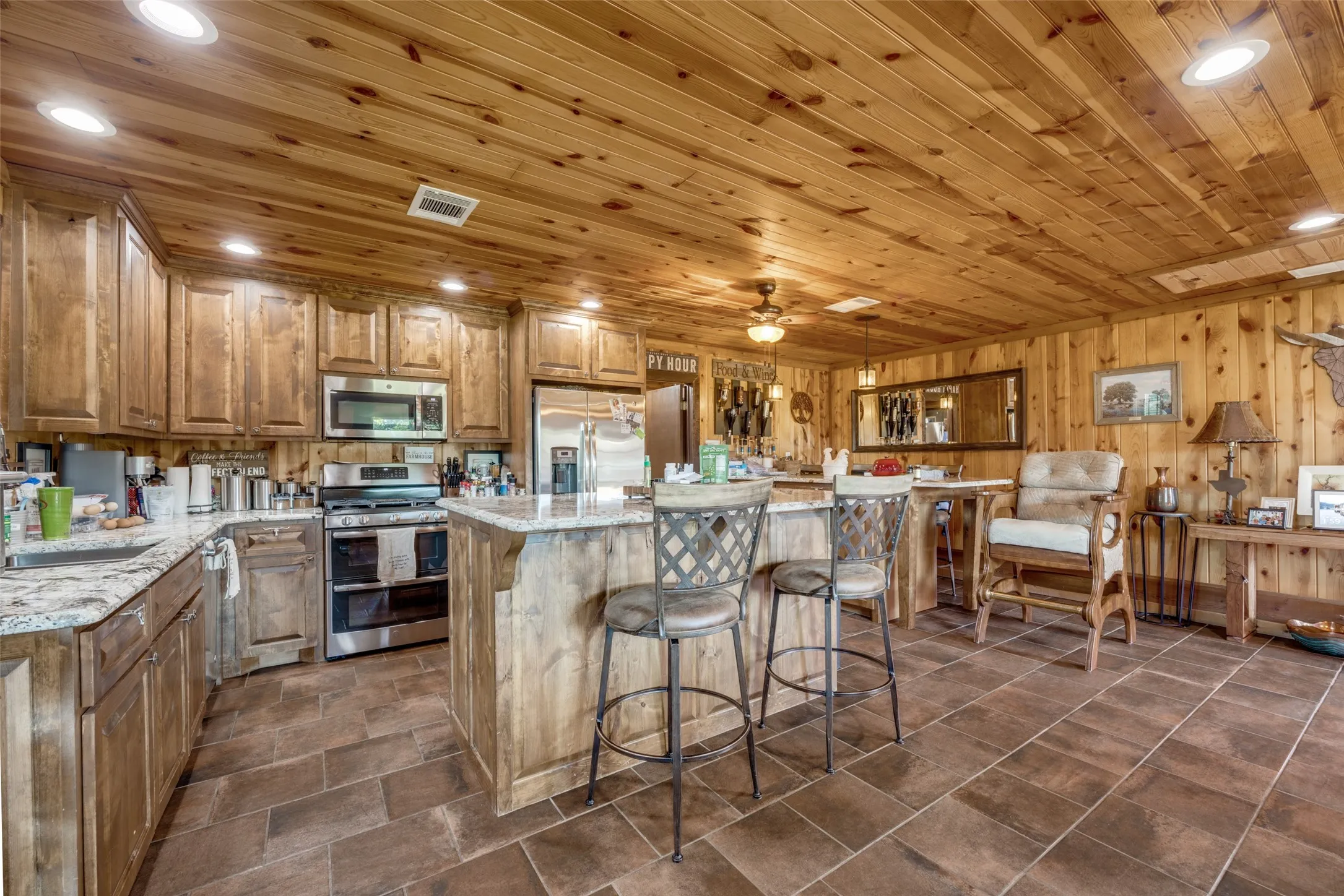 Single Family Residence For Sale in Collin County , 17019 County Road 706 Tract-1, Leonard, Texas 75452, 5 Bedroom, 7 Bathroom, 4 Garage spaces, 5,200 Sqft, built in 2024, mls#21176267, Real Estate Agent in Leonard, Homes For Sale in Collin county, Homes For Sale in Leonard, Realtor in Leonard Texas, Real Estate Brokerage Independent Realty Texas, Luminita Cordes Realtor