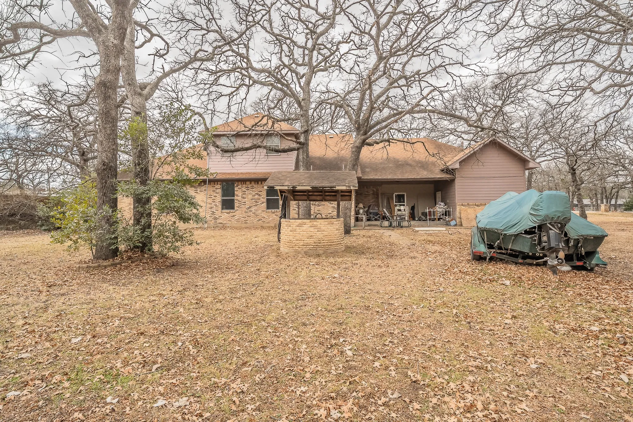 Single Family Residence For Sale in Tarrant County , 6313 Bettinger Drive, Colleyville, Texas 76034, 4 Bedroom, 3 Bathroom, 5 Garage spaces, 2,736 Sqft, built in 1970, Preowned, mls#21171862, Real Estate Agent in Colleyville, Homes For Sale in Tarrant county, Homes For Sale in Colleyville, Realtor in Colleyville Texas, Real Estate Brokerage Independent Realty Texas, Luminita Cordes Realtor