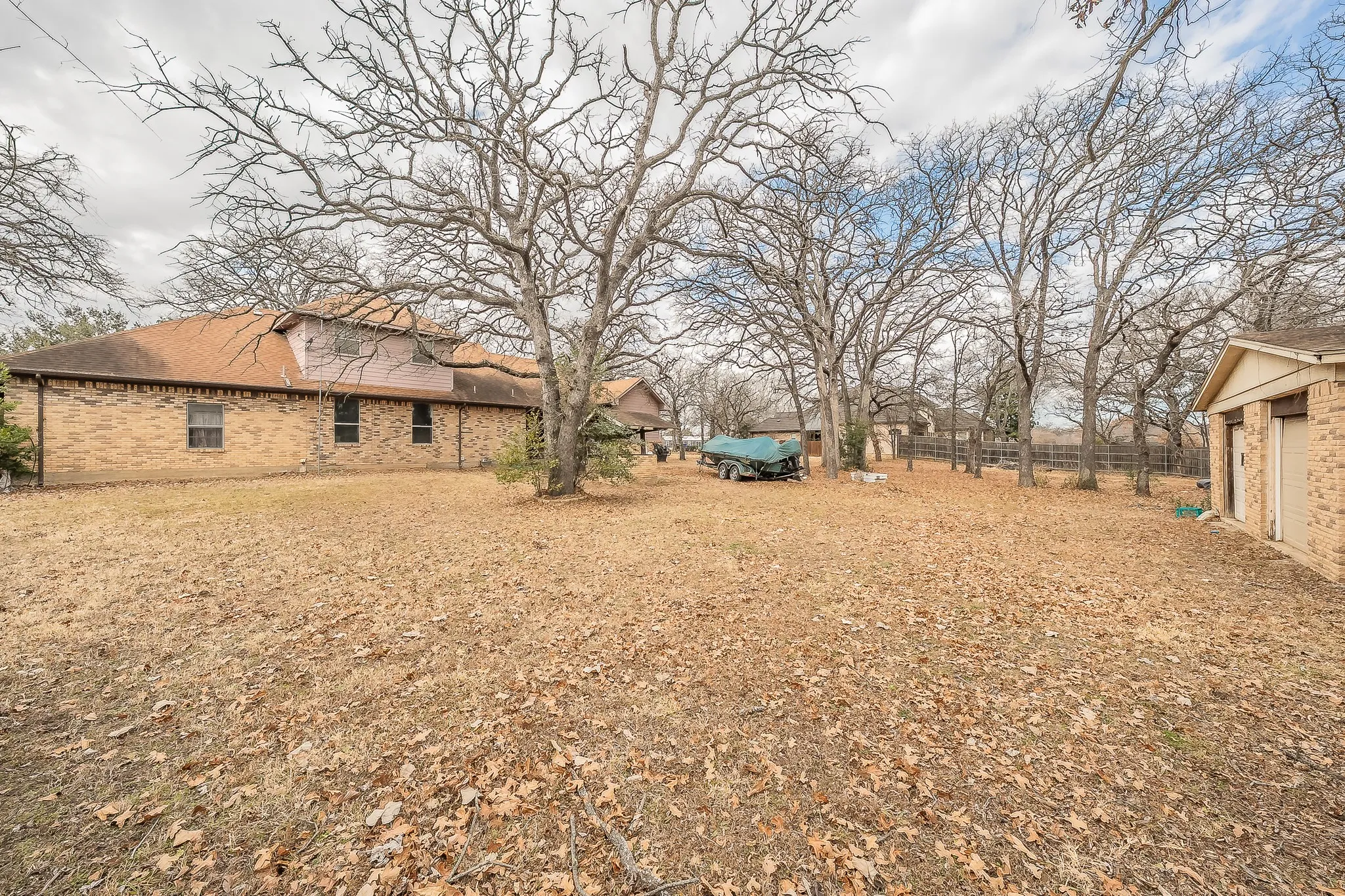 Single Family Residence For Sale in Tarrant County , 6313 Bettinger Drive, Colleyville, Texas 76034, 4 Bedroom, 3 Bathroom, 5 Garage spaces, 2,736 Sqft, built in 1970, Preowned, mls#21171862, Real Estate Agent in Colleyville, Homes For Sale in Tarrant county, Homes For Sale in Colleyville, Realtor in Colleyville Texas, Real Estate Brokerage Independent Realty Texas, Luminita Cordes Realtor