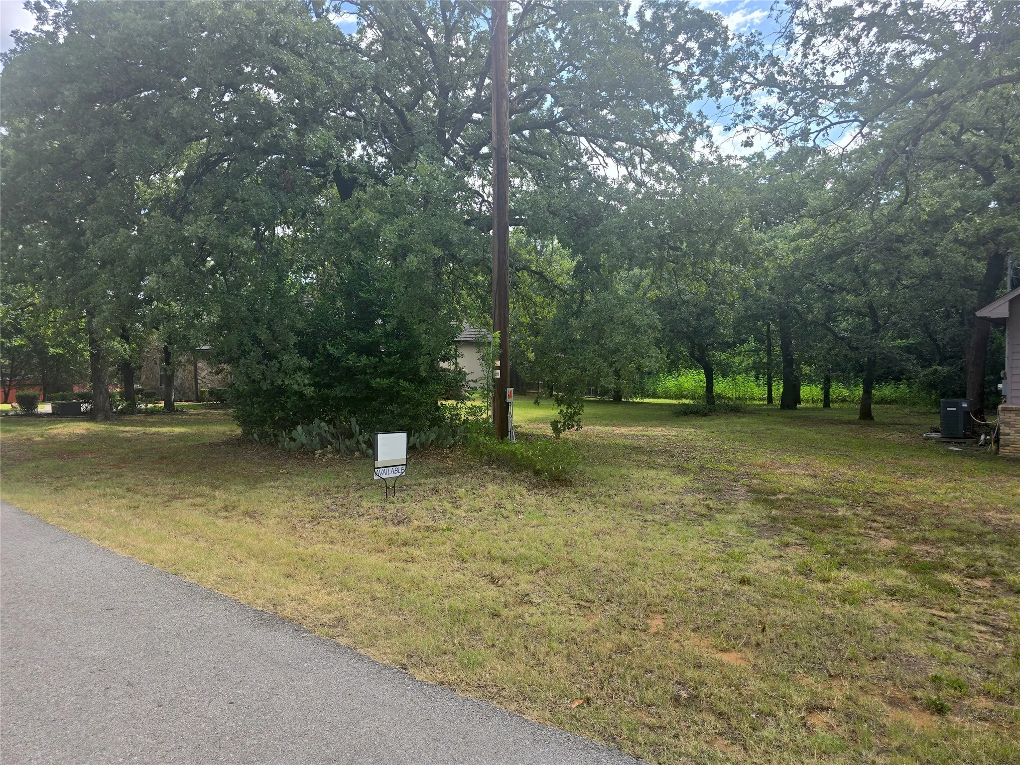 Unimproved Land For Sale in Tarrant County , 6317 Bettinger Drive, Colleyville, Texas 76034, 0, 0, Garage spaces, 0 Sqft, built in 1970, mls#21171865, Real Estate Agent in Colleyville, Homes For Sale in Tarrant county, Homes For Sale in Colleyville, Realtor in Colleyville Texas, Real Estate Brokerage Independent Realty Texas, Luminita Cordes Realtor