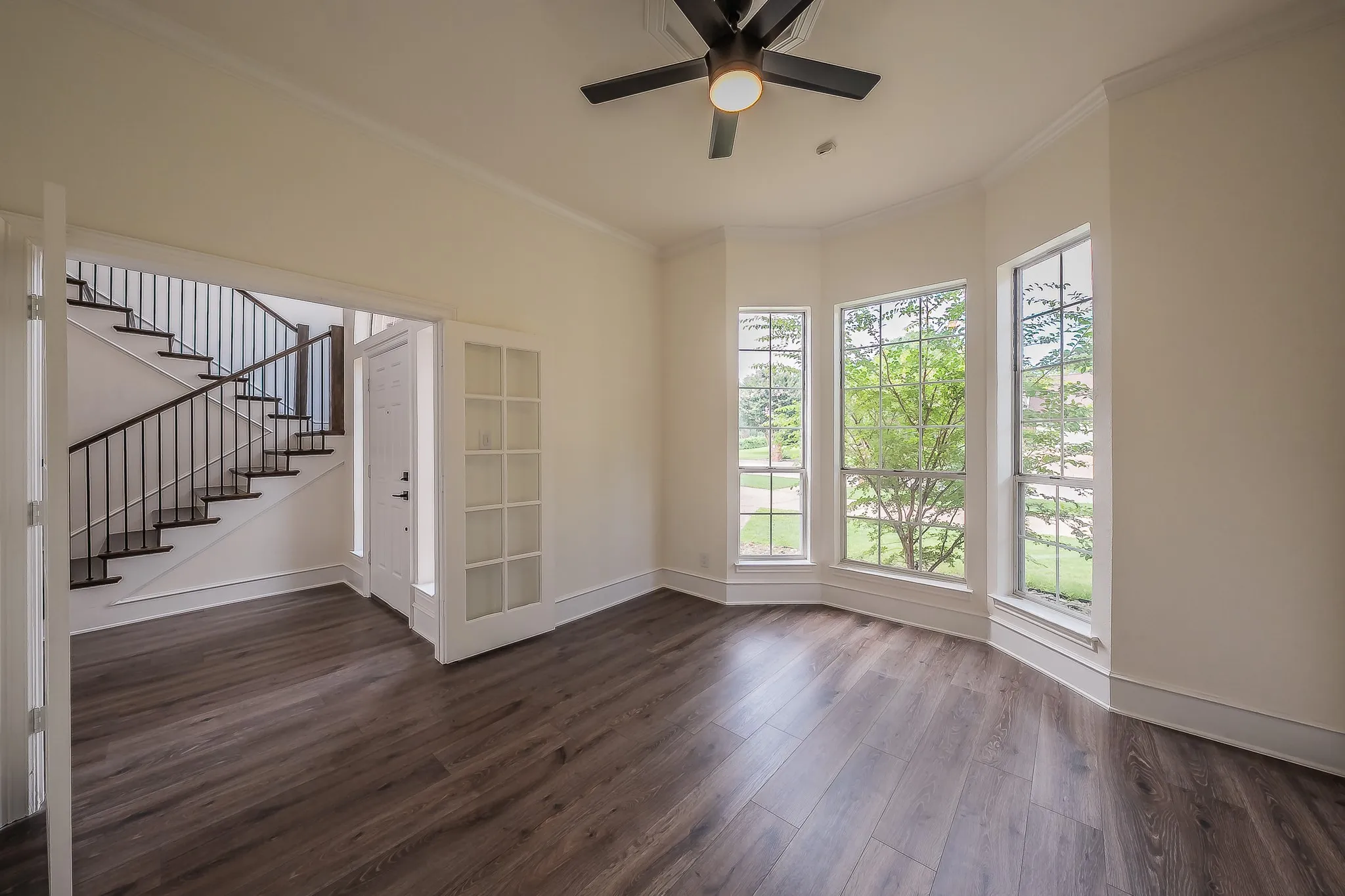 Single Family Residence For Sale in Denton County , 543 Timber Ridge Drive, Trophy Club, Texas 76262, 4 Bedroom, 4 Bathroom, 2 Garage spaces, 3,542 Sqft, built in 1986, Price $950,000, mls#21170865, Real Estate Agent in Trophy Club, Homes For Sale in Denton county, Homes For Sale in Trophy Club, Realtor in Trophy Club Texas, Real Estate Brokerage Independent Realty Texas, Luminita Cordes Realtor