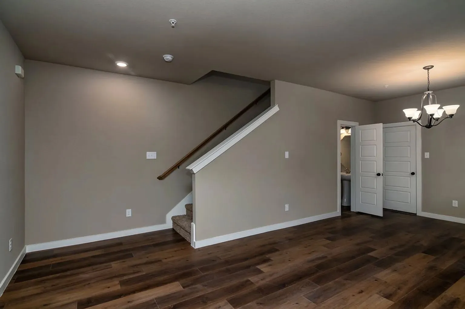 Quadruplex For Sale in Ellis County , 640-642-644-646 Fallow Drive, Venus, Texas 76084, 9 Bedroom, 8 Bathroom, 4 Garage spaces, 0 Sqft, built in 2023, Preowned, mls#21176491, Real Estate Agent in Venus, Homes For Sale in Ellis county, Homes For Sale in Venus, Realtor in Venus Texas, Real Estate Brokerage Independent Realty Texas, Luminita Cordes Realtor