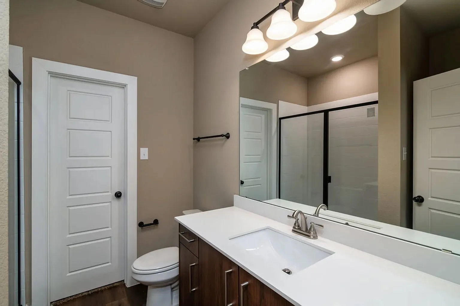 Quadruplex For Sale in Ellis County , 640-642-644-646 Fallow Drive, Venus, Texas 76084, 9 Bedroom, 8 Bathroom, 4 Garage spaces, 0 Sqft, built in 2023, Preowned, mls#21176491, Real Estate Agent in Venus, Homes For Sale in Ellis county, Homes For Sale in Venus, Realtor in Venus Texas, Real Estate Brokerage Independent Realty Texas, Luminita Cordes Realtor