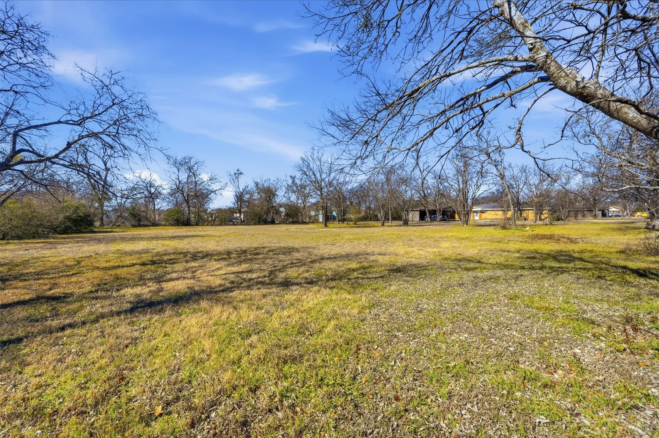 Unimproved Land For Sale in Ellis County , 0000 Mckinney Street, Ennis, Texas 75119, 0, 0, Garage spaces, 0 Sqft, built in 0, mls#21175742, Real Estate Agent in Ennis, Homes For Sale in Ellis county, Homes For Sale in Ennis, Realtor in Ennis Texas, Real Estate Brokerage Independent Realty Texas, Luminita Cordes Realtor