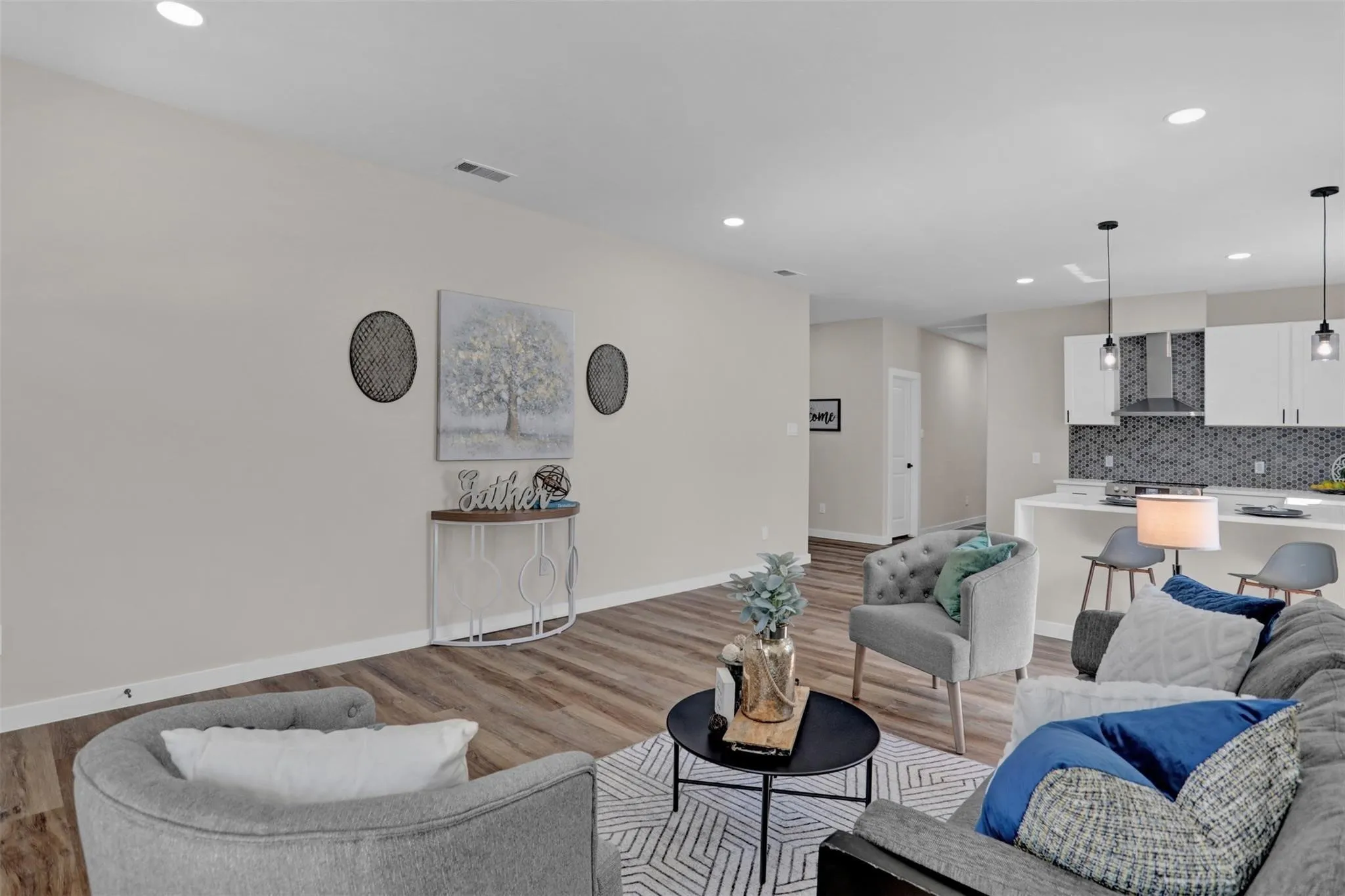 Single Family Residence For Rent in Grayson County , 705 E Hanna Street, Denison, Texas 75021, 3 Bedroom, 2 Bathroom, 1 Garage spaces, 1,314 Sqft, built in 2024, New Construction - Complete, mls#21176535, Real Estate Agent in Denison, Homes For Rent in Grayson county, Homes For Rent in Denison, Realtor in Denison Texas, Real Estate Brokerage Independent Realty Texas, Luminita Cordes Realtor