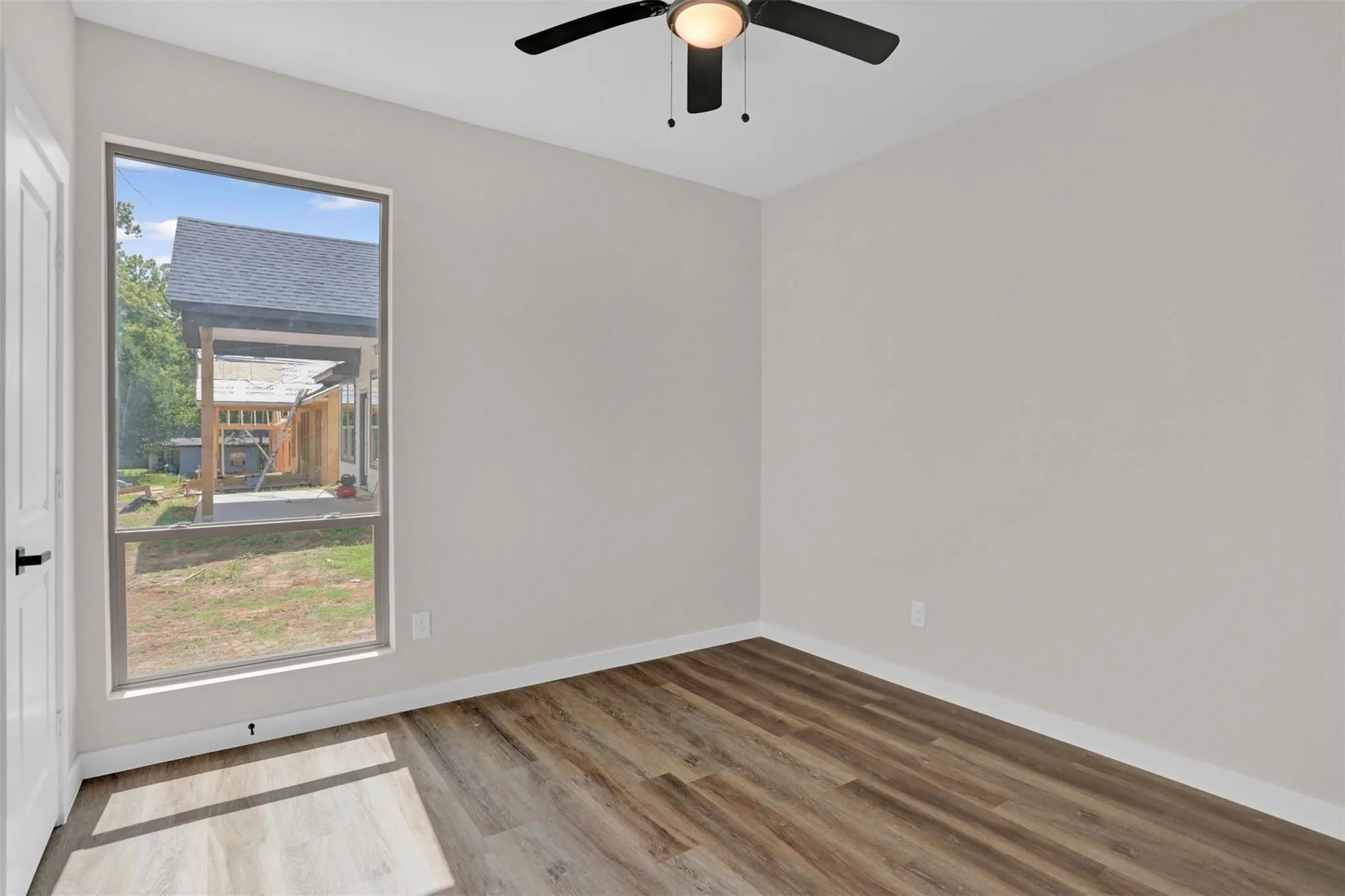 Single Family Residence For Rent in Grayson County , 705 E Hanna Street, Denison, Texas 75021, 3 Bedroom, 2 Bathroom, 1 Garage spaces, 1,314 Sqft, built in 2024, New Construction - Complete, mls#21176535, Real Estate Agent in Denison, Homes For Rent in Grayson county, Homes For Rent in Denison, Realtor in Denison Texas, Real Estate Brokerage Independent Realty Texas, Luminita Cordes Realtor