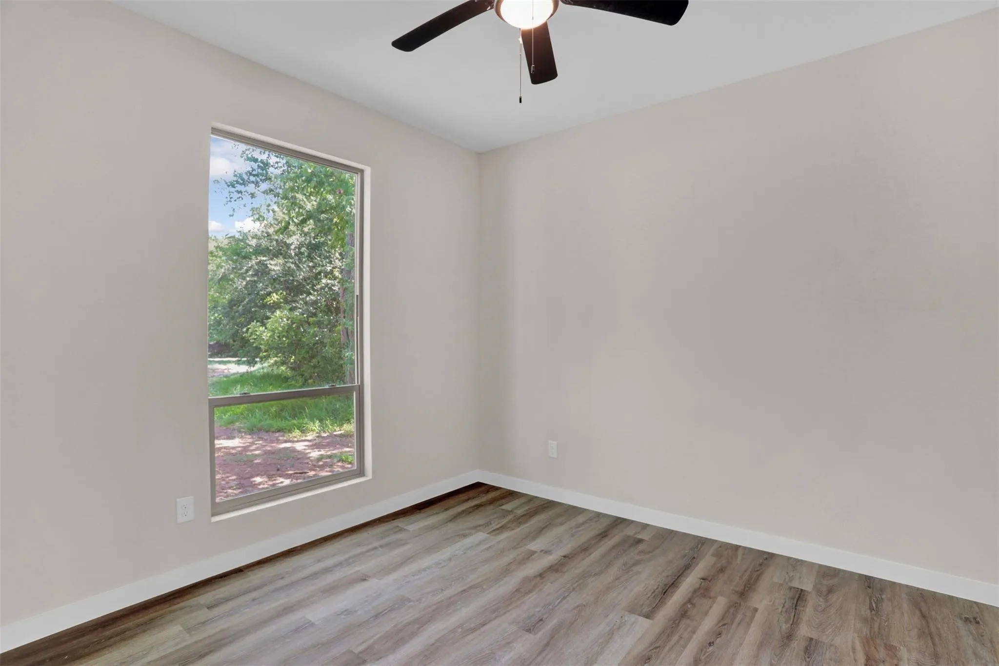 Single Family Residence For Rent in Grayson County , 705 E Hanna Street, Denison, Texas 75021, 3 Bedroom, 2 Bathroom, 1 Garage spaces, 1,314 Sqft, built in 2024, New Construction - Complete, mls#21176535, Real Estate Agent in Denison, Homes For Rent in Grayson county, Homes For Rent in Denison, Realtor in Denison Texas, Real Estate Brokerage Independent Realty Texas, Luminita Cordes Realtor