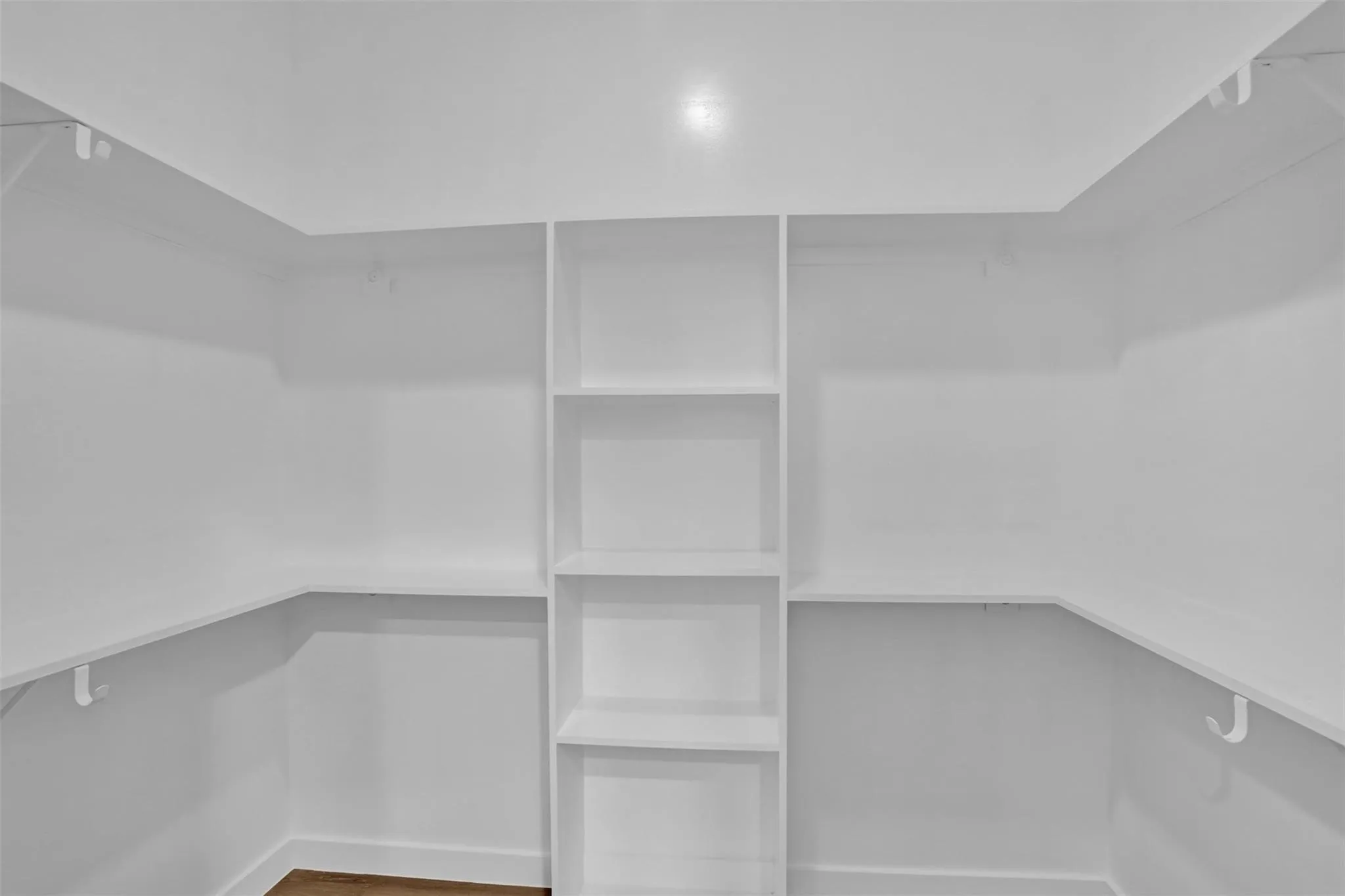 Single Family Residence For Rent in Grayson County , 705 E Hanna Street, Denison, Texas 75021, 3 Bedroom, 2 Bathroom, 1 Garage spaces, 1,314 Sqft, built in 2024, New Construction - Complete, mls#21176535, Real Estate Agent in Denison, Homes For Rent in Grayson county, Homes For Rent in Denison, Realtor in Denison Texas, Real Estate Brokerage Independent Realty Texas, Luminita Cordes Realtor