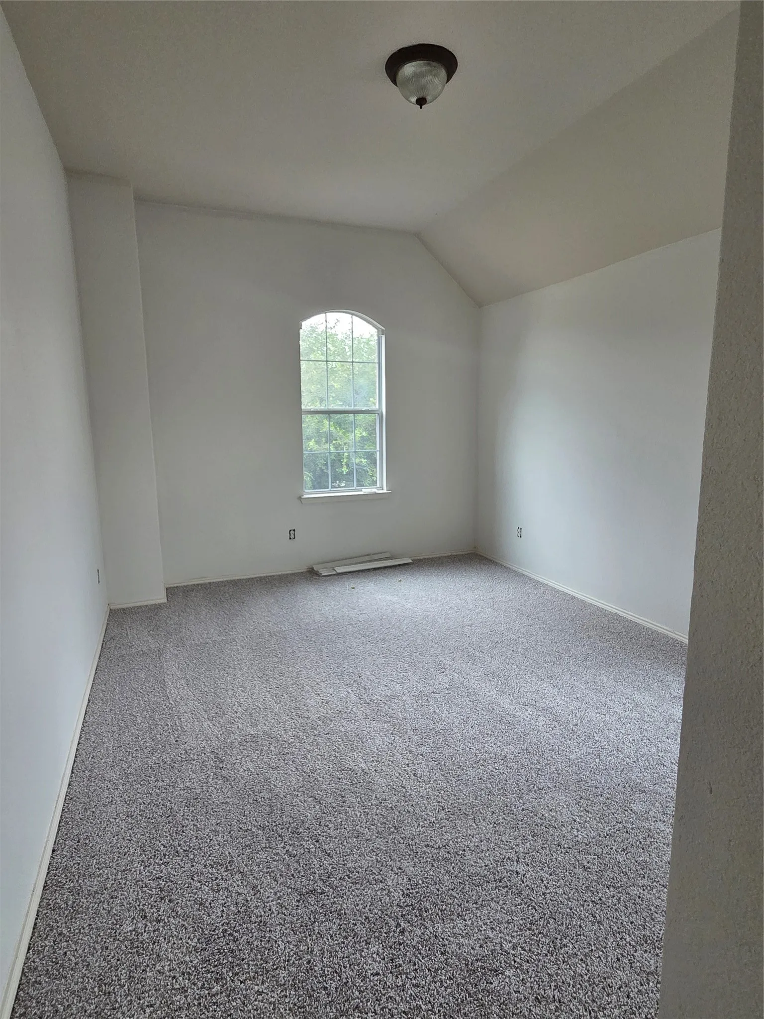 Single Family Residence For Sale in Dallas County , 662 OAK CREEK Drive, Cedar Hill, Texas 75104, 4 Bedroom, 4 Bathroom, 3 Garage spaces, 3,981 Sqft, built in 2006, mls#21167923, Real Estate Agent in Cedar Hill, Homes For Sale in Dallas county, Homes For Sale in Cedar Hill, Realtor in Cedar Hill Texas, Real Estate Brokerage Independent Realty Texas, Luminita Cordes Realtor