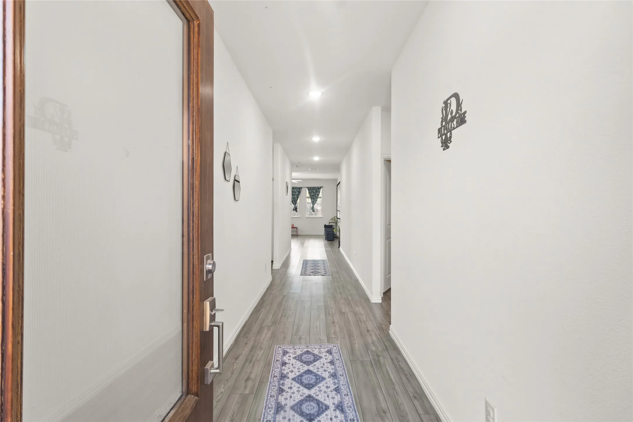 Single Family Residence For Sale in Denton County , 3505 Riverside Drive, Aubrey, Texas 76227, 4 Bedroom, 2 Bathroom, 2 Garage spaces, 1,838 Sqft, built in 2021, Preowned, mls#21171202, Real Estate Agent in Aubrey, Homes For Sale in Denton county, Homes For Sale in Aubrey, Realtor in Aubrey Texas, Real Estate Brokerage Independent Realty Texas, Luminita Cordes Realtor