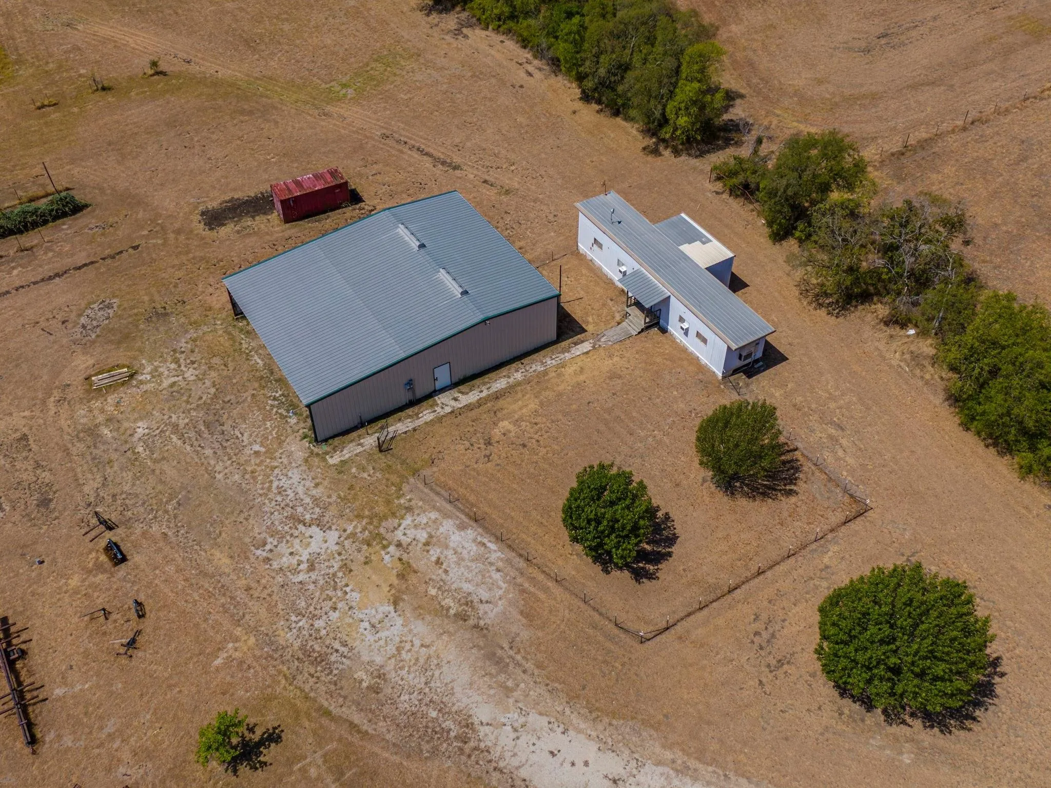 Farm For Sale in Ellis County , 4031 Greathouse Road, Waxahachie, Texas 75167, 2 Bedrooms, 1 Bathroom, Garage spaces, 920 Sqft, built in 1973, Price $964,900, mls#21176059, Real Estate Agent in Waxahachie, Homes For Sale in Ellis county, Homes For Sale in Waxahachie, Realtor in Waxahachie Texas, Real Estate Brokerage Independent Realty Texas, Luminita Cordes Realtor