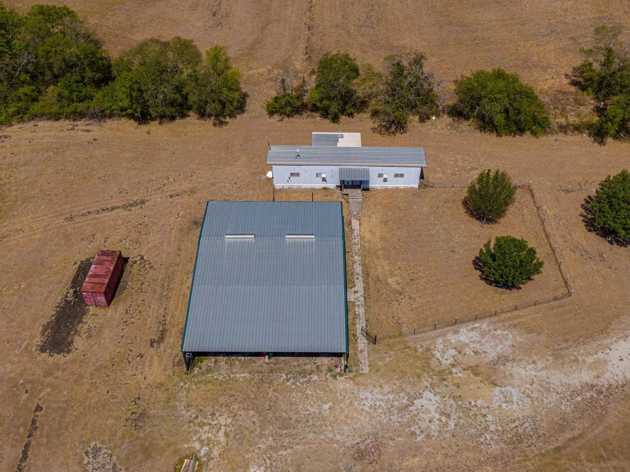 Farm For Sale in Ellis County , 4031 Greathouse Road, Waxahachie, Texas 75167, 2 Bedrooms, 1 Bathroom, Garage spaces, 920 Sqft, built in 1973, Price $964,900, mls#21176059, Real Estate Agent in Waxahachie, Homes For Sale in Ellis county, Homes For Sale in Waxahachie, Realtor in Waxahachie Texas, Real Estate Brokerage Independent Realty Texas, Luminita Cordes Realtor