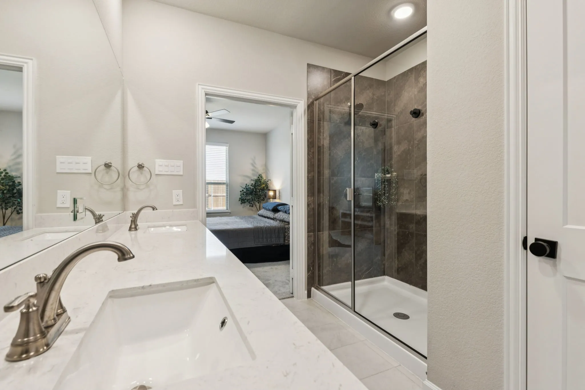 Single Family Residence For Sale in Collin County , 490 Tender Summit, Lavon, Texas 75166, 3 Bedroom, 2 Bathroom, 2 Garage spaces, 1,645 Sqft, built in 2025, Preowned, mls#21154864, Real Estate Agent in Lavon, Homes For Sale in Collin county, Homes For Sale in Lavon, Realtor in Lavon Texas, Real Estate Brokerage Independent Realty Texas, Luminita Cordes Realtor