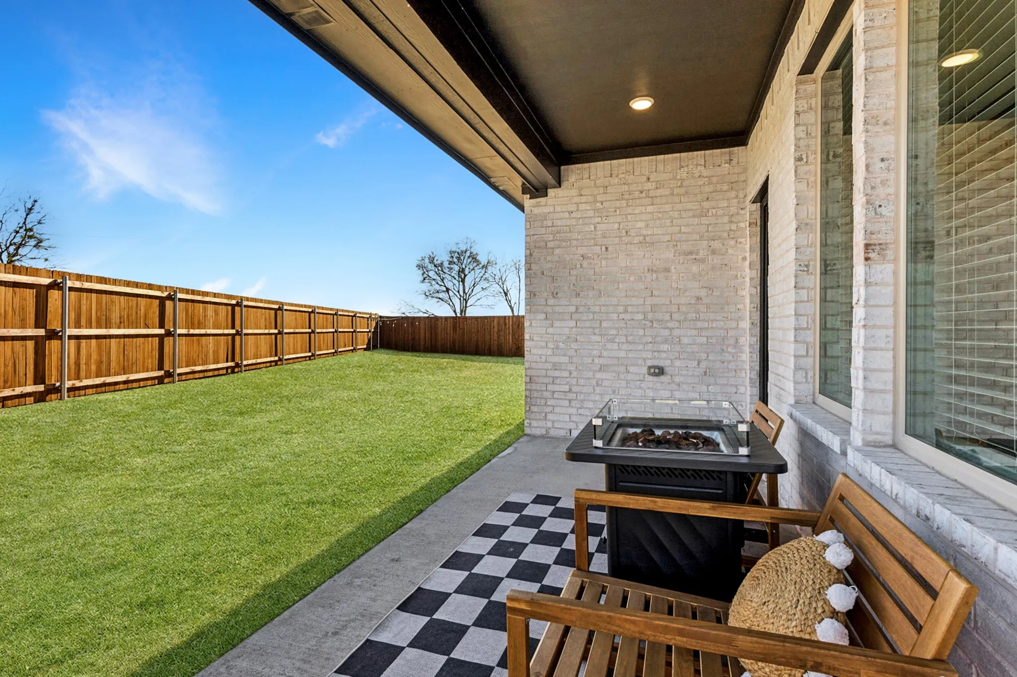 Single Family Residence For Sale in Collin County , 490 Tender Summit, Lavon, Texas 75166, 3 Bedroom, 2 Bathroom, 2 Garage spaces, 1,645 Sqft, built in 2025, Preowned, mls#21154864, Real Estate Agent in Lavon, Homes For Sale in Collin county, Homes For Sale in Lavon, Realtor in Lavon Texas, Real Estate Brokerage Independent Realty Texas, Luminita Cordes Realtor