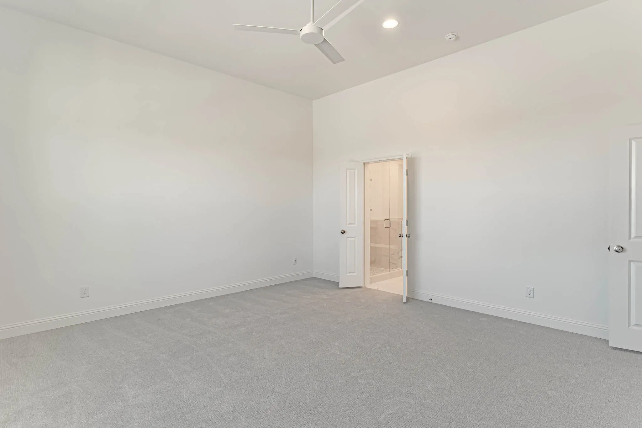 Townhouse For Sale in Tarrant County , 2136 Village Walk Place, Aledo, Texas 76008, 3 Bedroom, 3 Bathroom, 2 Garage spaces, 1,944 Sqft, built in 2024, Preowned, mls#21176963, Real Estate Agent in Aledo, Homes For Sale in Tarrant county, Homes For Sale in Aledo, Realtor in Aledo Texas, Real Estate Brokerage Independent Realty Texas, Luminita Cordes Realtor