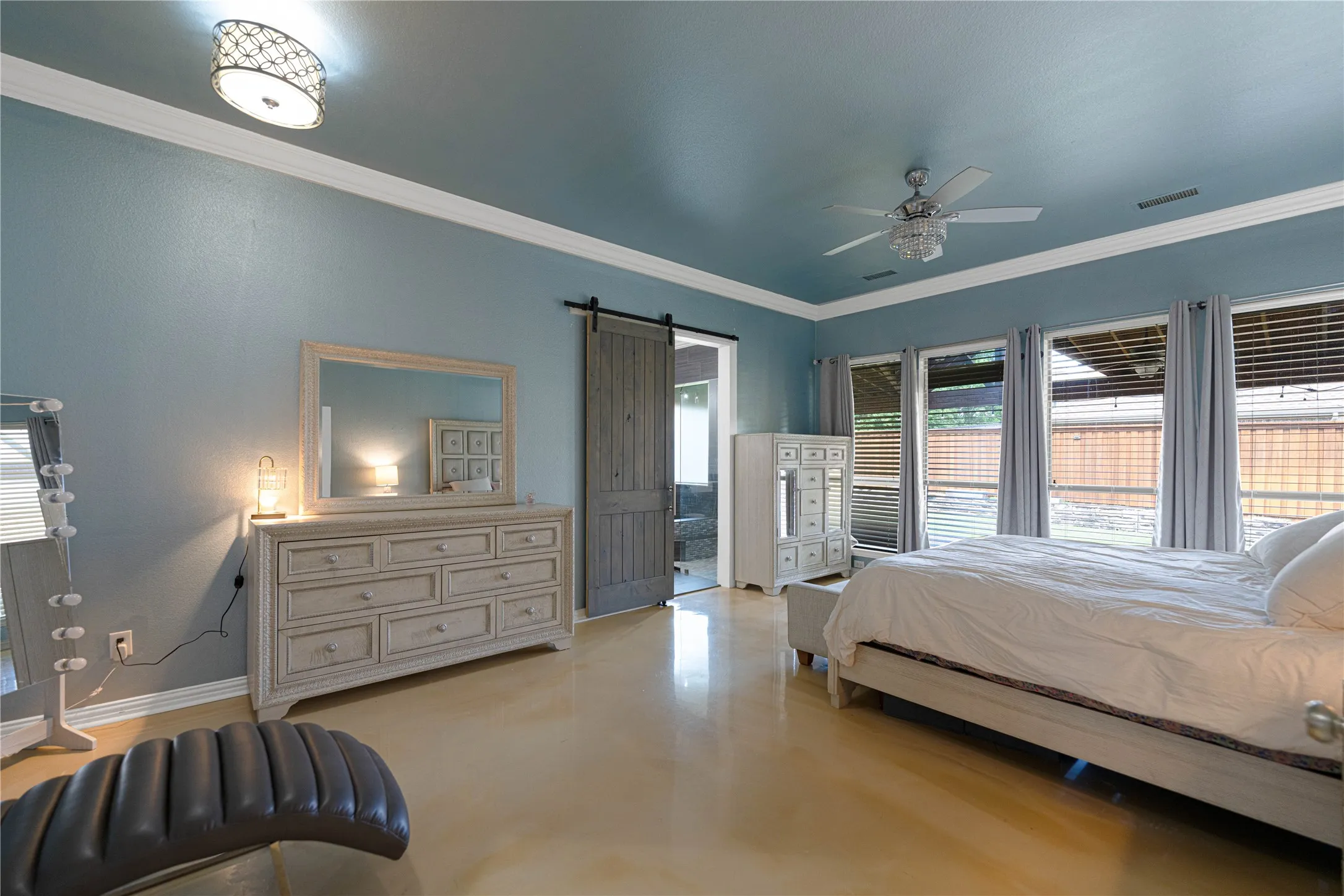 Single Family Residence For Sale in Collin County , 523 Buffalo Bend Court, Murphy, Texas 75094, 4 Bedroom, 4 Bathroom, 3 Garage spaces, 3,658 Sqft, built in 2004, mls#21176990, Real Estate Agent in Murphy, Homes For Sale in Collin county, Homes For Sale in Murphy, Realtor in Murphy Texas, Real Estate Brokerage Independent Realty Texas, Luminita Cordes Realtor