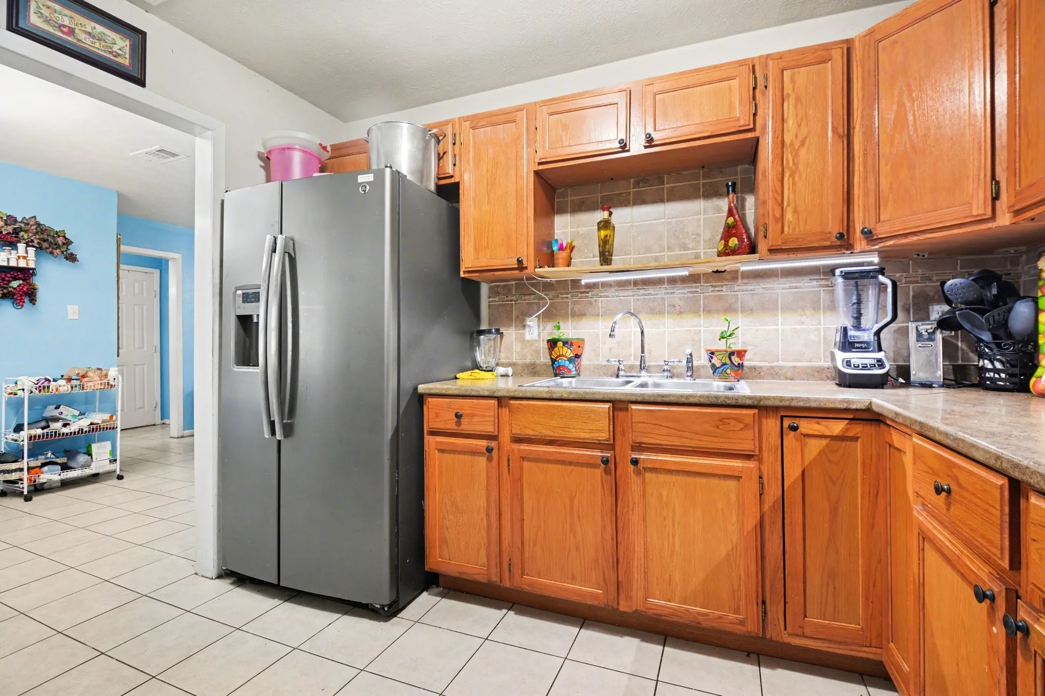 Single Family Residence For Sale in Dallas County , 1615 Barlow Avenue, Dallas, Texas 75224, 2 Bedroom, 2 Bathroom, Garage spaces, 1,058 Sqft, built in 1948, Preowned, Price $244,999, mls#21177033, Real Estate Agent in Dallas, Homes For Sale in Dallas county, Homes For Sale in Dallas, Realtor in Dallas Texas, Real Estate Brokerage Independent Realty Texas, Luminita Cordes Realtor