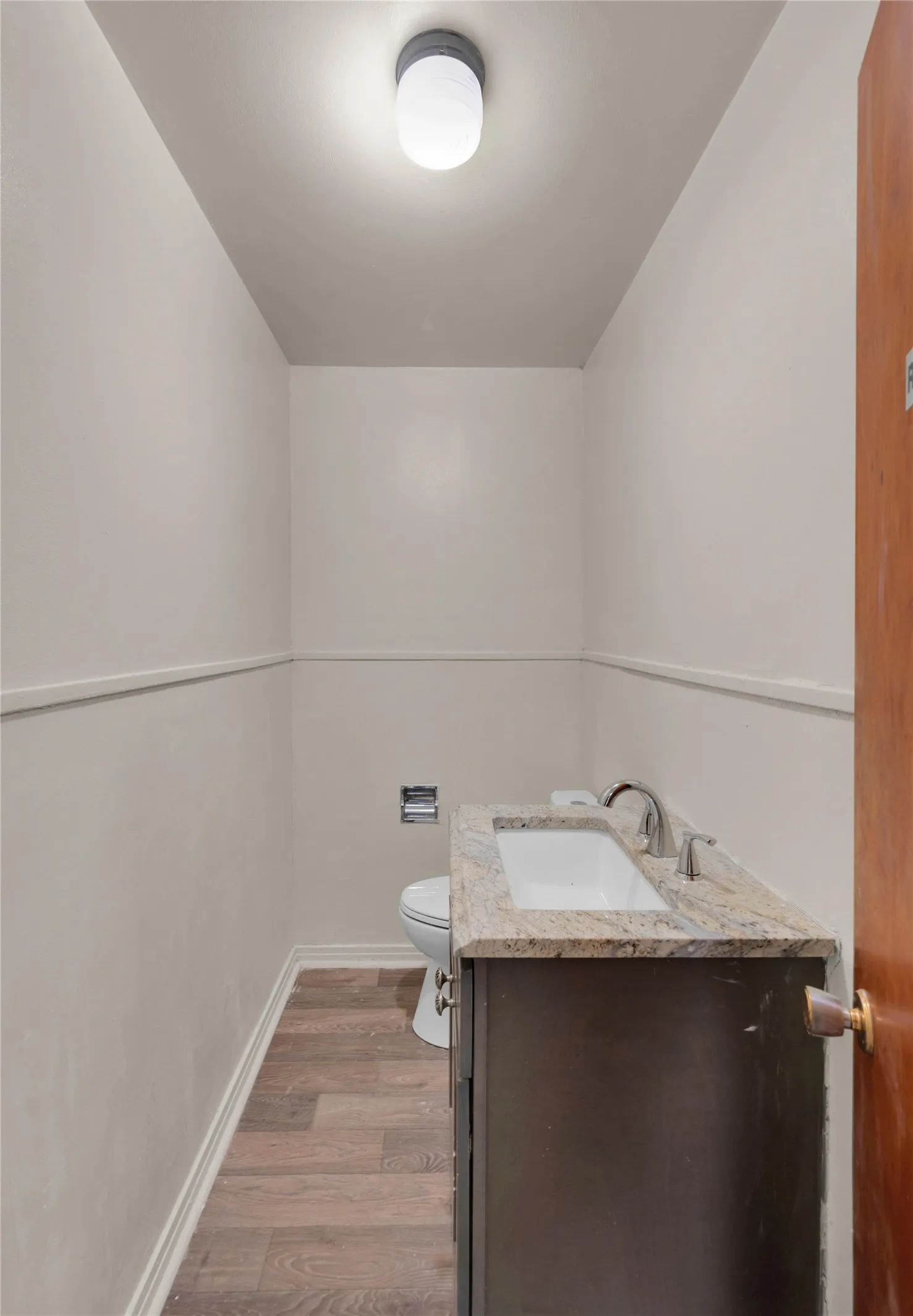 Office For Sale in Bosque County , 202 N Avenue G, Clifton, Texas 76634, 0, 0, Garage spaces, 0 Sqft, built in 1970, Preowned, mls#21176514, Real Estate Agent in Clifton, Homes For Sale in Bosque county, Homes For Sale in Clifton, Realtor in Clifton Texas, Real Estate Brokerage Independent Realty Texas, Luminita Cordes Realtor