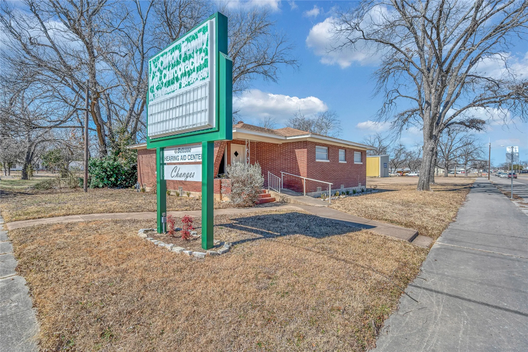 Office For Sale in Bosque County , 202 N Avenue G, Clifton, Texas 76634, 0, 0, Garage spaces, 0 Sqft, built in 1970, Preowned, mls#21176514, Real Estate Agent in Clifton, Homes For Sale in Bosque county, Homes For Sale in Clifton, Realtor in Clifton Texas, Real Estate Brokerage Independent Realty Texas, Luminita Cordes Realtor