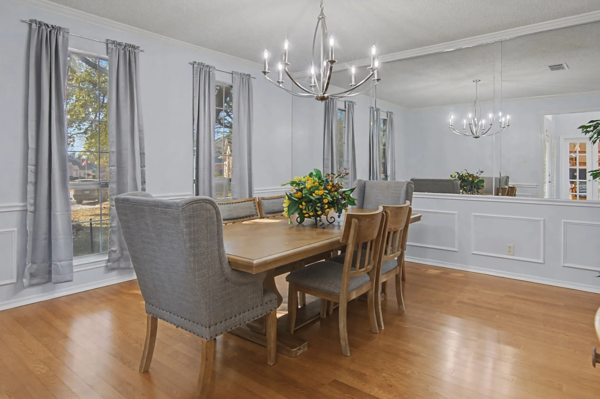 Single Family Residence For Sale in Tarrant County , 6400 Briercliff Court, Fort Worth, Texas 76132, 4 Bedroom, 3 Bathroom, 2 Garage spaces, 4,280 Sqft, built in 2000, Preowned, mls#21174396, Real Estate Agent in Fort Worth, Homes For Sale in Tarrant county, Homes For Sale in Fort Worth, Realtor in Fort Worth Texas, Real Estate Brokerage Independent Realty Texas, Luminita Cordes Realtor