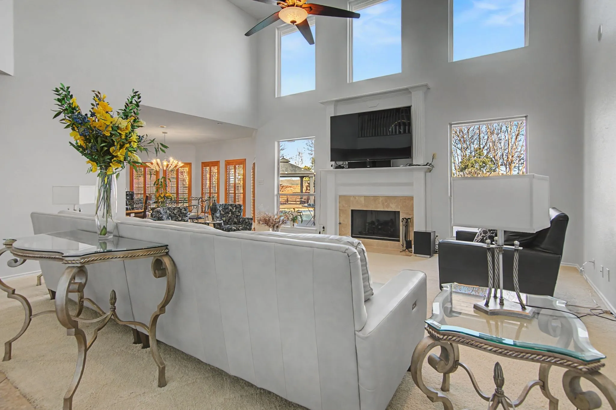 Single Family Residence For Sale in Tarrant County , 6400 Briercliff Court, Fort Worth, Texas 76132, 4 Bedroom, 3 Bathroom, 2 Garage spaces, 4,280 Sqft, built in 2000, Preowned, mls#21174396, Real Estate Agent in Fort Worth, Homes For Sale in Tarrant county, Homes For Sale in Fort Worth, Realtor in Fort Worth Texas, Real Estate Brokerage Independent Realty Texas, Luminita Cordes Realtor