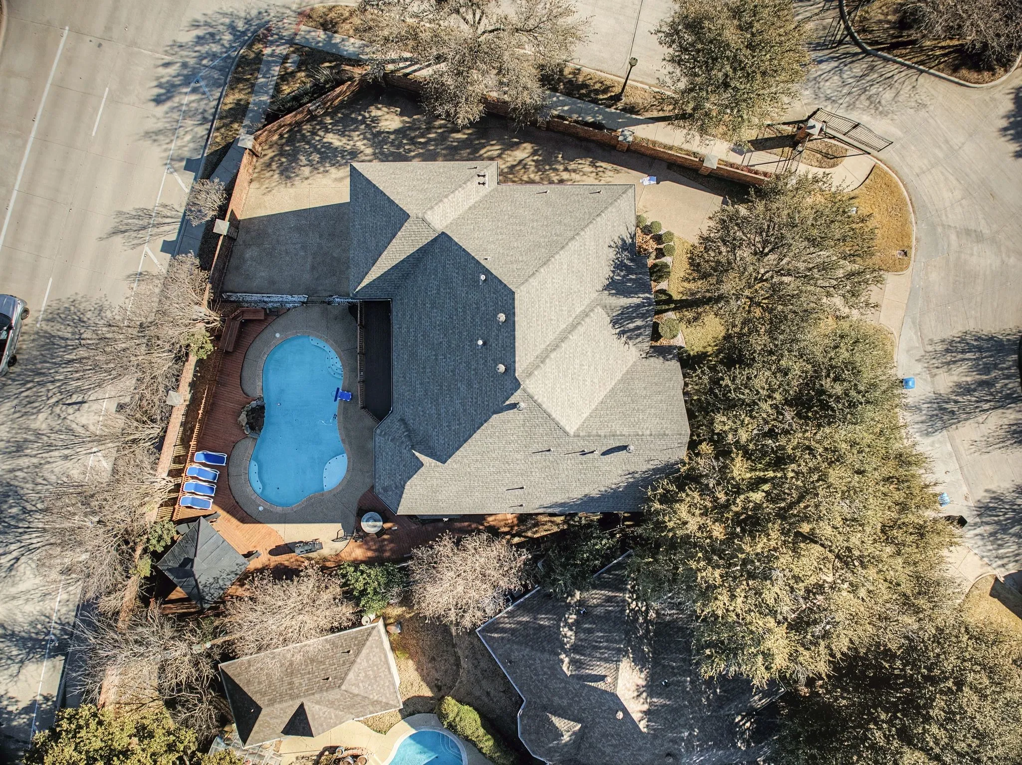 Single Family Residence For Sale in Tarrant County , 6400 Briercliff Court, Fort Worth, Texas 76132, 4 Bedroom, 3 Bathroom, 2 Garage spaces, 4,280 Sqft, built in 2000, Preowned, mls#21174396, Real Estate Agent in Fort Worth, Homes For Sale in Tarrant county, Homes For Sale in Fort Worth, Realtor in Fort Worth Texas, Real Estate Brokerage Independent Realty Texas, Luminita Cordes Realtor