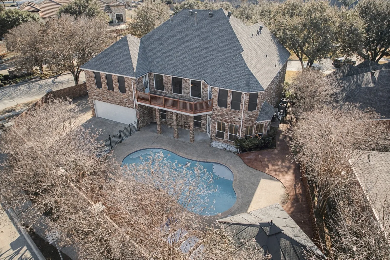 Single Family Residence For Sale in Tarrant County , 6400 Briercliff Court, Fort Worth, Texas 76132, 4 Bedroom, 3 Bathroom, 2 Garage spaces, 4,280 Sqft, built in 2000, Preowned, mls#21174396, Real Estate Agent in Fort Worth, Homes For Sale in Tarrant county, Homes For Sale in Fort Worth, Realtor in Fort Worth Texas, Real Estate Brokerage Independent Realty Texas, Luminita Cordes Realtor