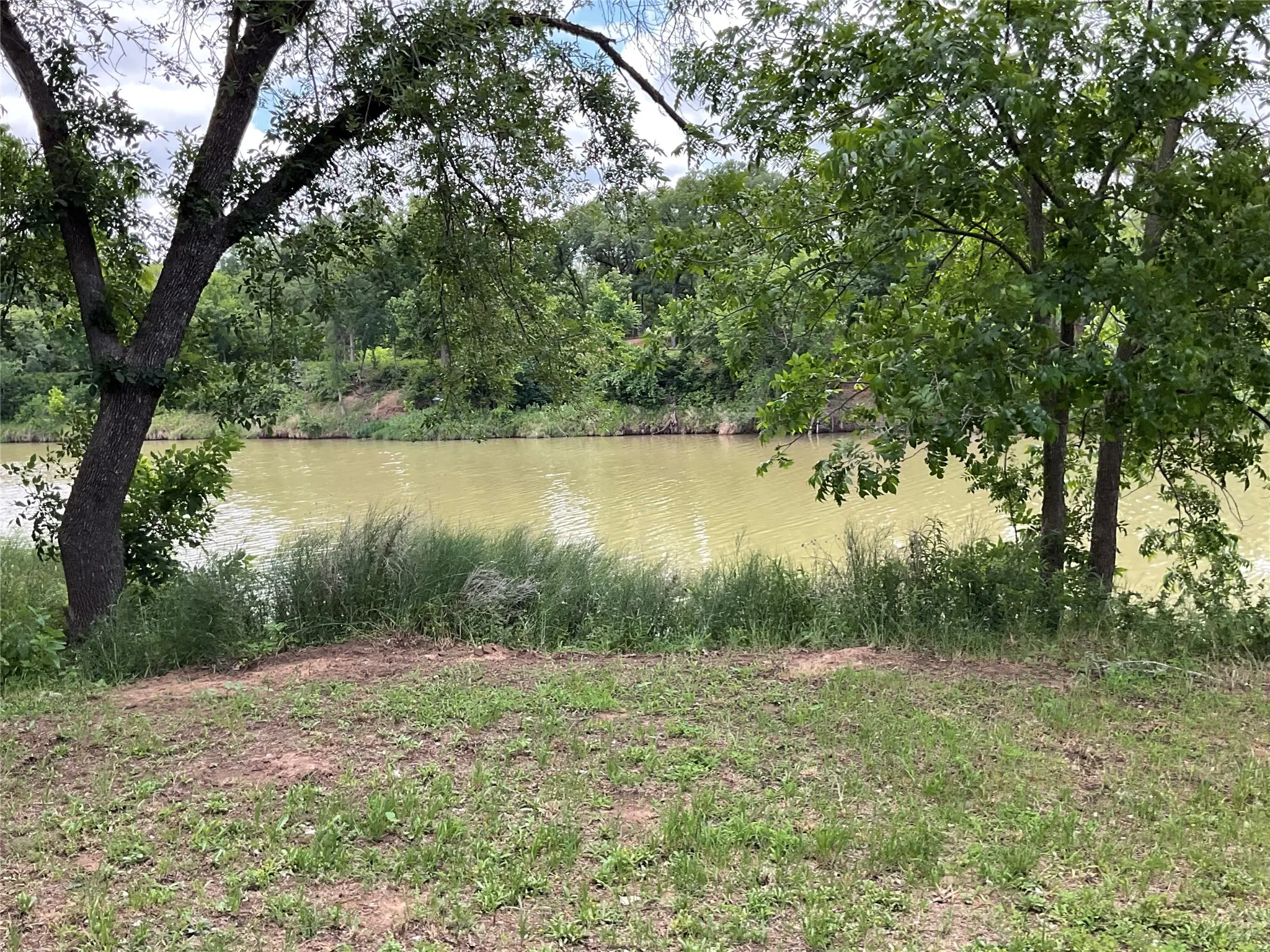 Unimproved Land For Sale in Parker County , TBD Chavez Trail, Weatherford, Texas 76087, 0, 0, Garage spaces, 0 Sqft, built in 0, Price $60,000, mls#21177182, Real Estate Agent in Weatherford, Homes For Sale in Parker county, Homes For Sale in Weatherford, Realtor in Weatherford Texas, Real Estate Brokerage Independent Realty Texas, Luminita Cordes Realtor