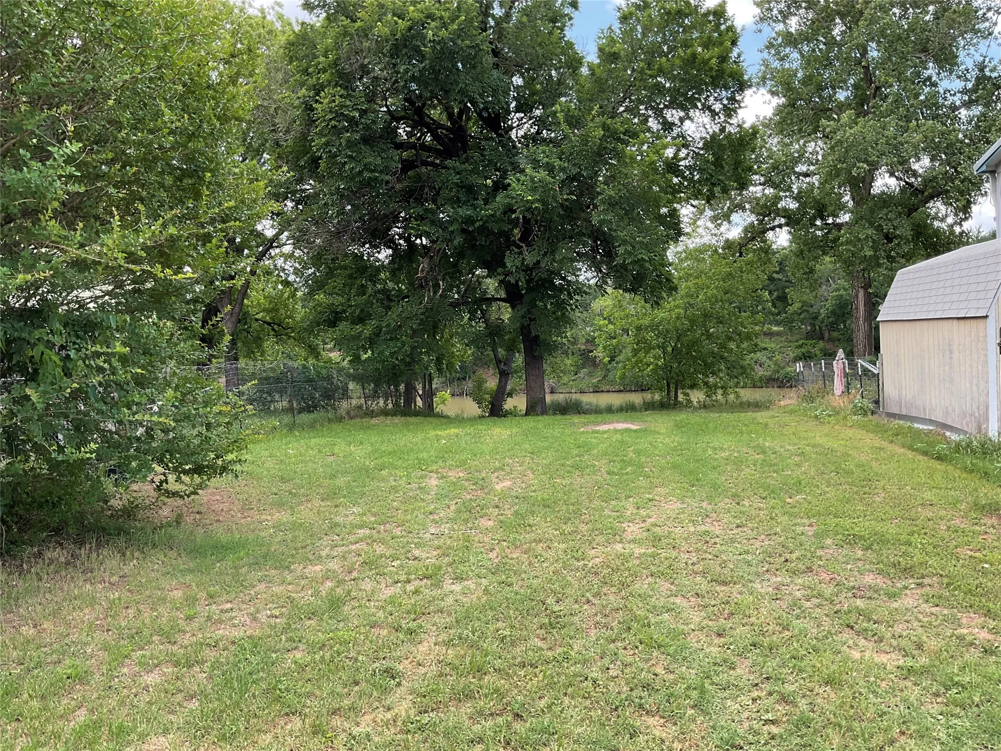 Unimproved Land For Sale in Parker County , TBD Chavez Trail, Weatherford, Texas 76087, 0, 0, Garage spaces, 0 Sqft, built in 0, Price $60,000, mls#21177182, Real Estate Agent in Weatherford, Homes For Sale in Parker county, Homes For Sale in Weatherford, Realtor in Weatherford Texas, Real Estate Brokerage Independent Realty Texas, Luminita Cordes Realtor