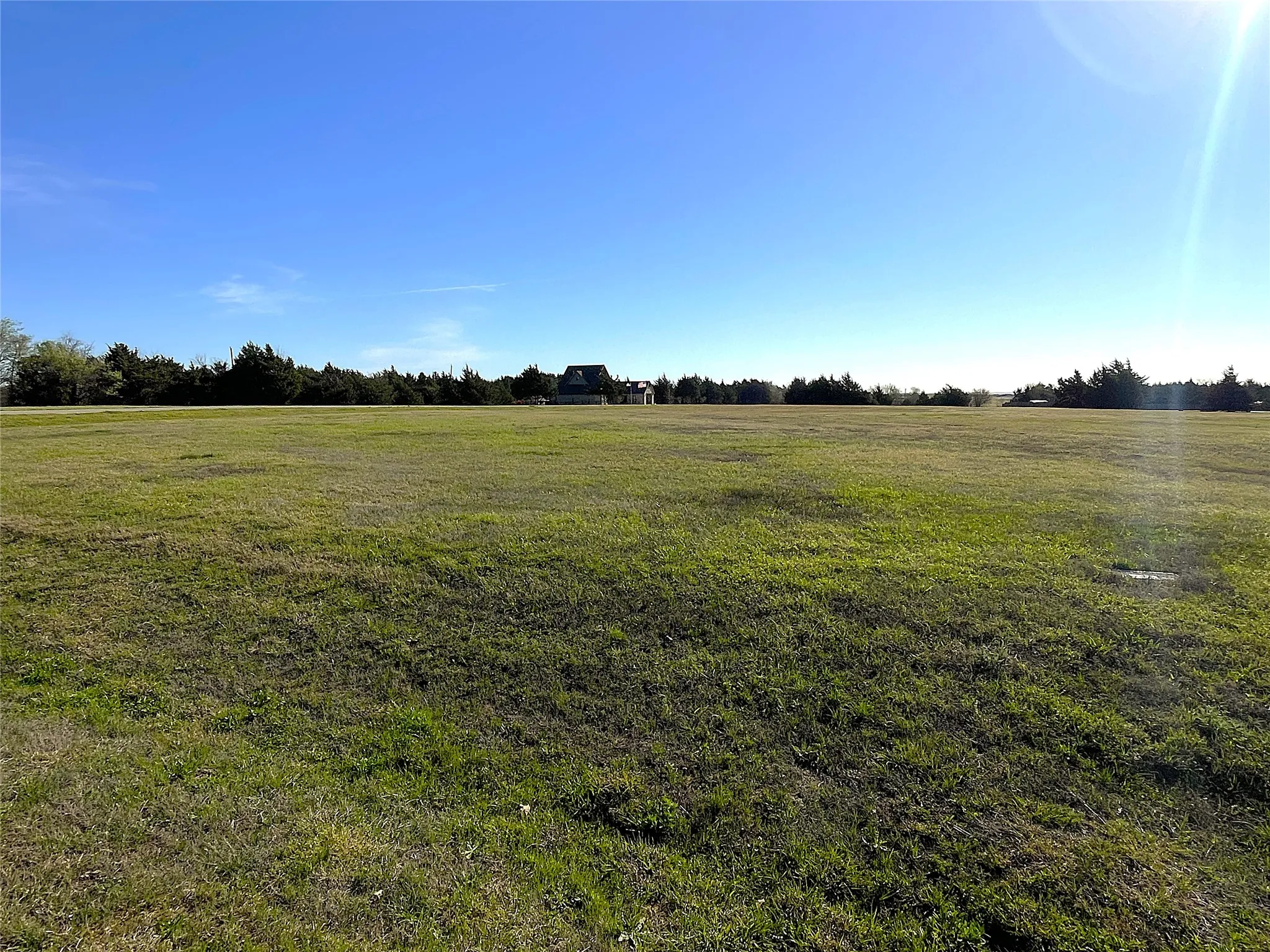 Unimproved Land For Sale in Grayson County , Lot 3D La Paloma Circle, Gordonville, Texas 76245, 0, 0, Garage spaces, 0 Sqft, built in 0, Price $27,000, mls#21176886, Real Estate Agent in Gordonville, Homes For Sale in Grayson county, Homes For Sale in Gordonville, Realtor in Gordonville Texas, Real Estate Brokerage Independent Realty Texas, Luminita Cordes Realtor