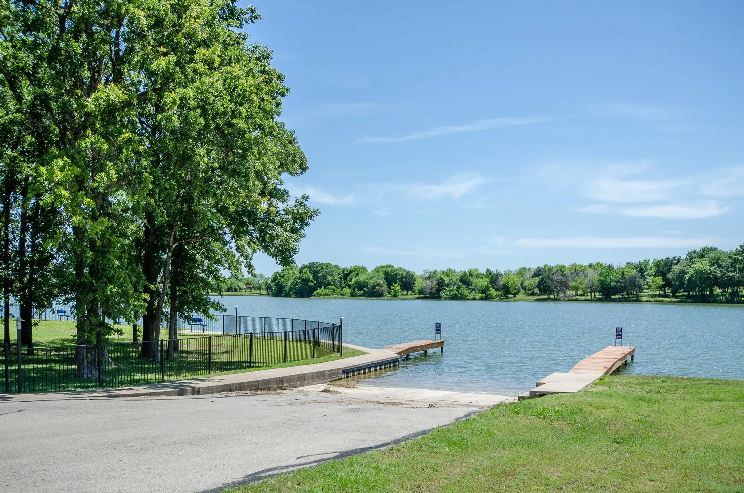 Unimproved Land For Sale in Navarro County , Lot 592 Clear Water Court, Corsicana, Texas 75109, 0, 0, Garage spaces, 0 Sqft, built in 0, Price $70,000, mls#21176074, Real Estate Agent in Corsicana, Homes For Sale in Navarro county, Homes For Sale in Corsicana, Realtor in Corsicana Texas, Real Estate Brokerage Independent Realty Texas, Luminita Cordes Realtor