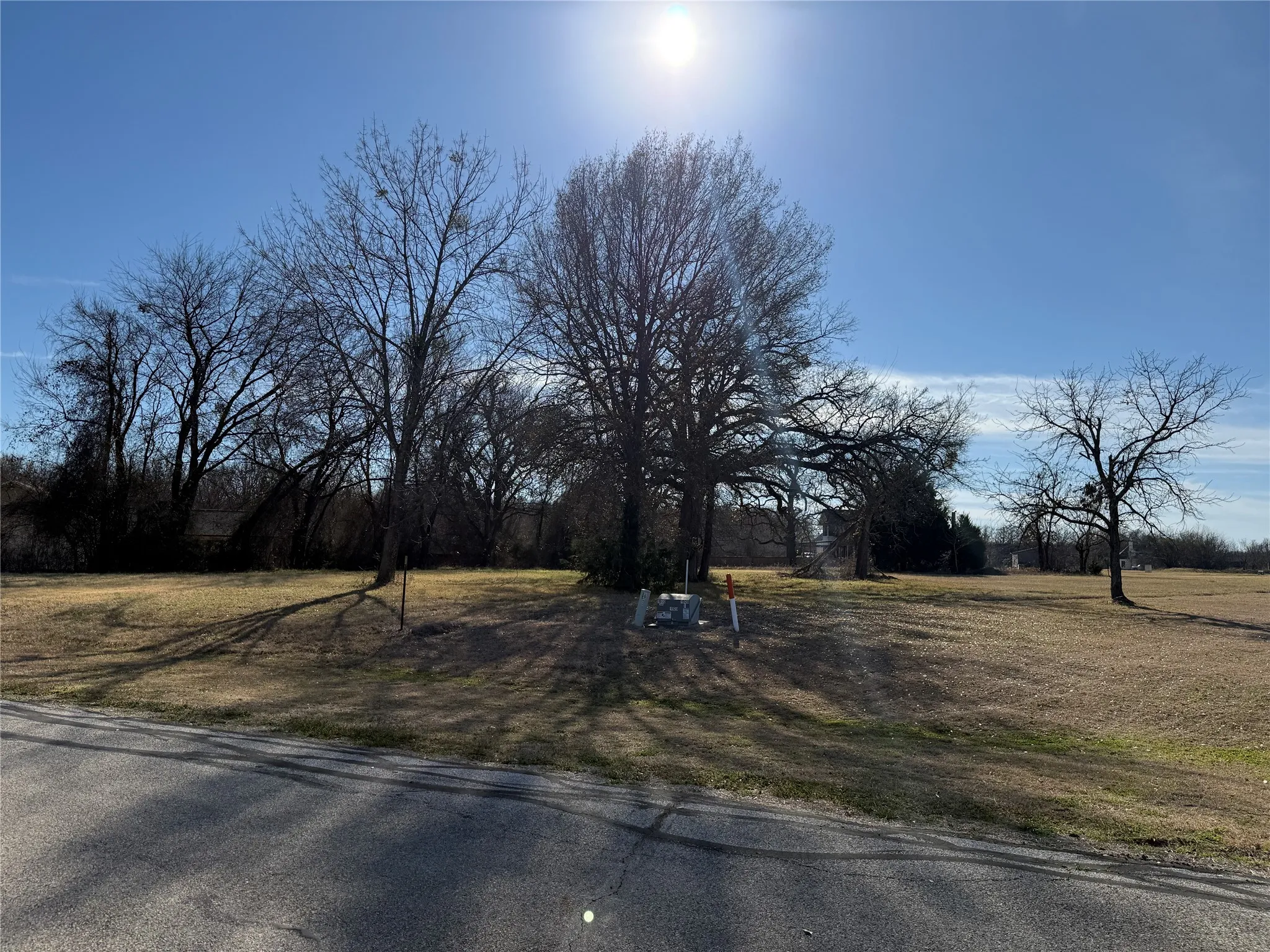 Unimproved Land For Sale in Navarro County , Lot 592 Clear Water Court, Corsicana, Texas 75109, 0, 0, Garage spaces, 0 Sqft, built in 0, Price $70,000, mls#21176074, Real Estate Agent in Corsicana, Homes For Sale in Navarro county, Homes For Sale in Corsicana, Realtor in Corsicana Texas, Real Estate Brokerage Independent Realty Texas, Luminita Cordes Realtor