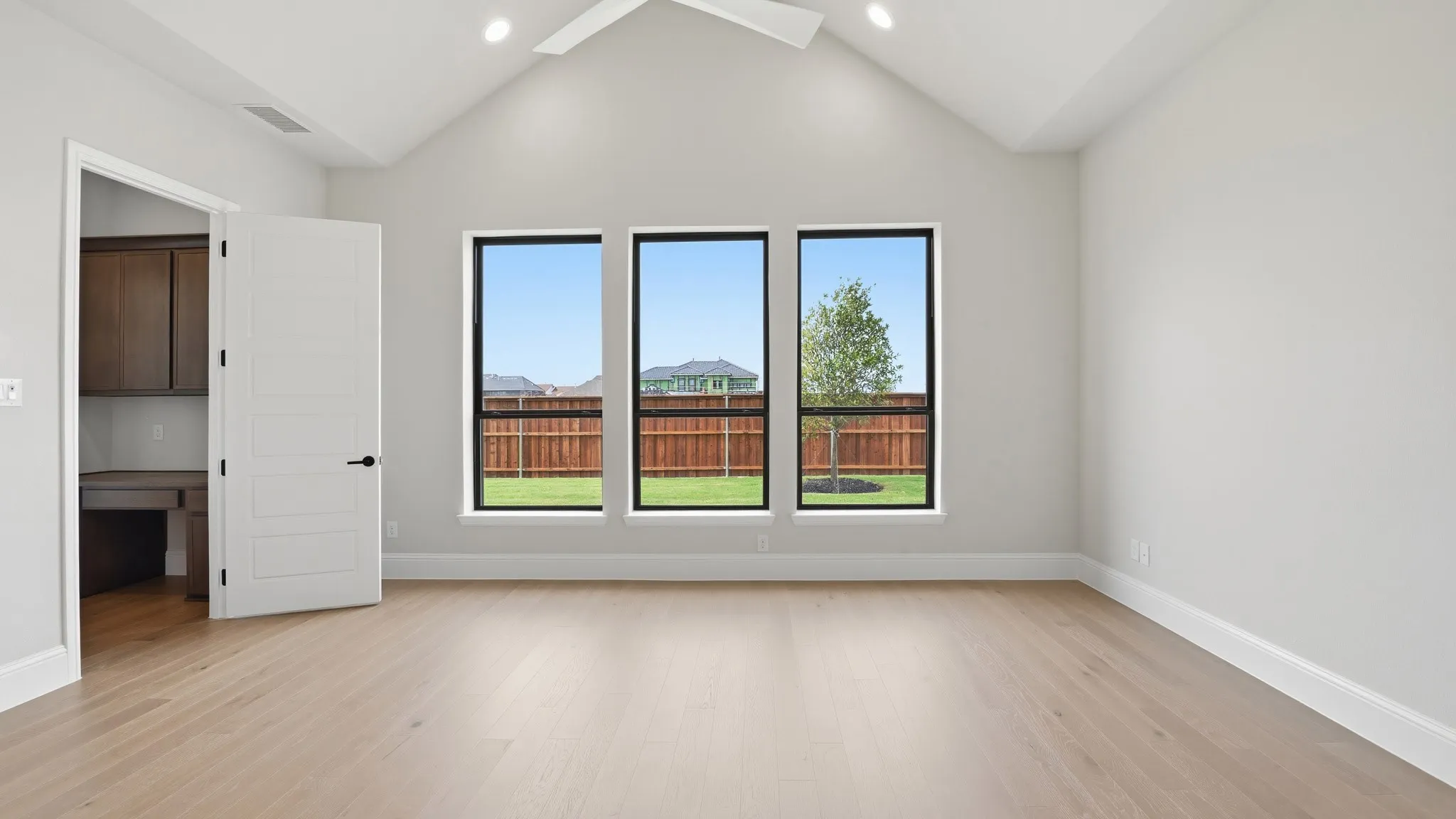 Single Family Residence For Sale in Denton County , 2591 Fountain Street, Prosper, Texas 75078, 5 Bedrooms, 6 Bathrooms, 3 Garage spaces, 4,828 Sqft, built in 2026, New Construction - Incomplete, Price $1,459,900, mls#21177291, Real Estate Agent in Prosper, Homes For Sale in Denton county, Homes For Sale in Prosper, Realtor in Prosper Texas, Real Estate Brokerage Independent Realty Texas, Luminita Cordes Realtor