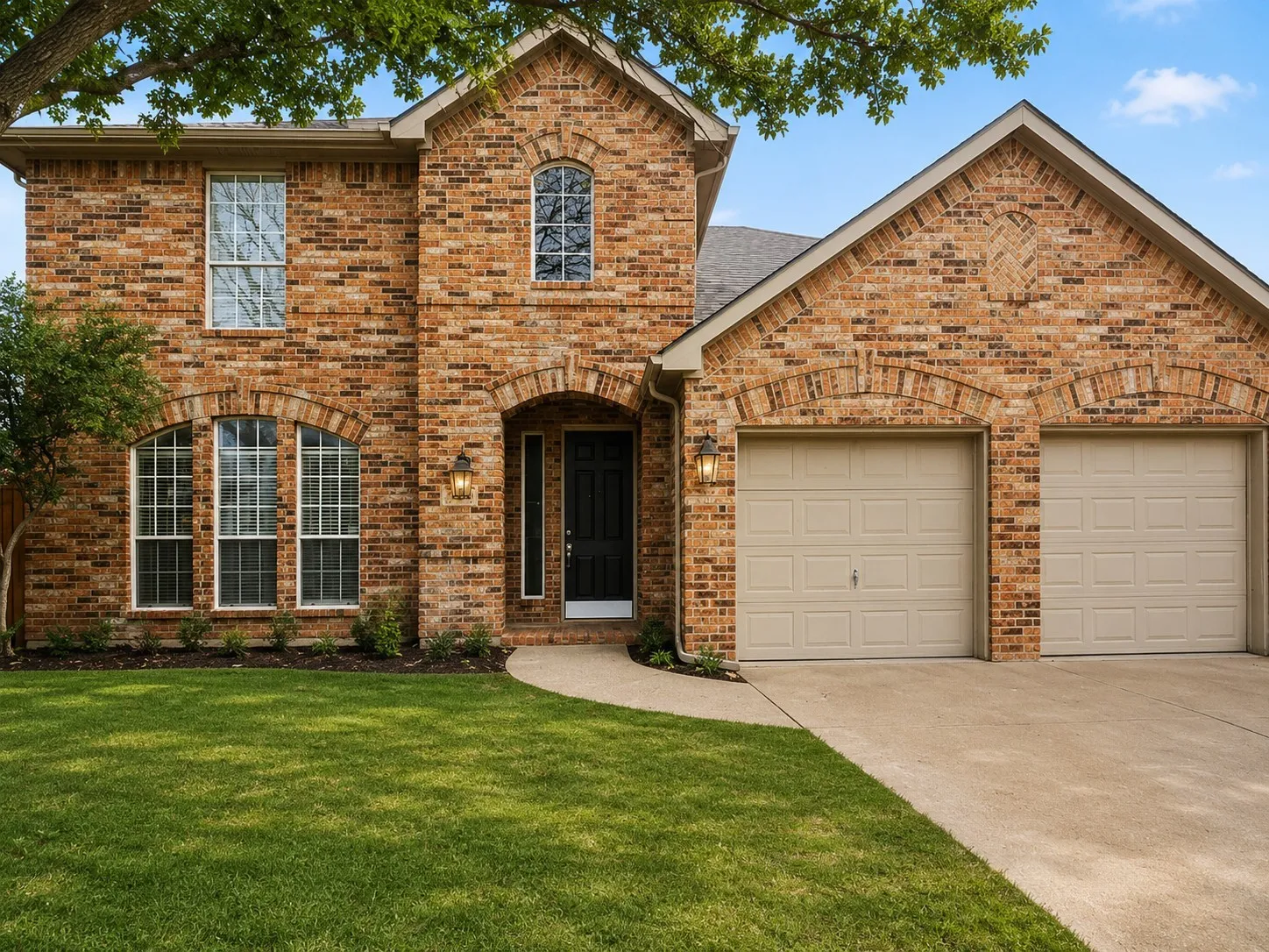 Single Family Residence For Sale in Dallas County , 7414 Larchwood Circle, Rowlett, Texas 75089, 5 Bedroom, 4 Bathroom, 2 Garage spaces, 3,335 Sqft, built in 2000, Preowned, mls#21177018, Real Estate Agent in Rowlett, Homes For Sale in Dallas county, Homes For Sale in Rowlett, Realtor in Rowlett Texas, Real Estate Brokerage Independent Realty Texas, Luminita Cordes Realtor