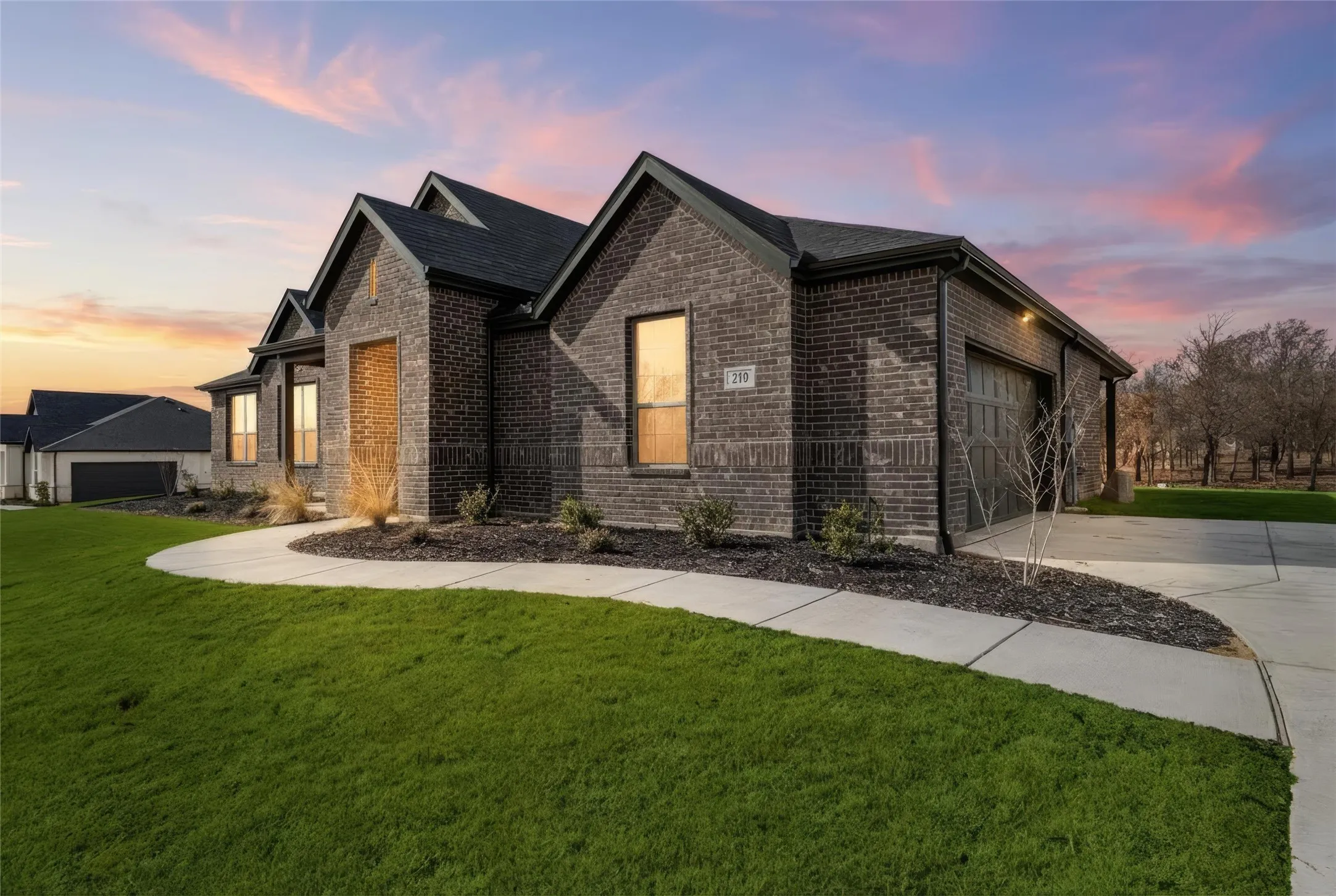 Single Family Residence For Sale in Wise County , 219 County Road 4690, Boyd, Texas 76023, 4 Bedroom, 3 Bathroom, 2 Garage spaces, 2,180 Sqft, built in 2024, Preowned, mls#21175759, Real Estate Agent in Boyd, Homes For Sale in Wise county, Homes For Sale in Boyd, Realtor in Boyd Texas, Real Estate Brokerage Independent Realty Texas, Luminita Cordes Realtor