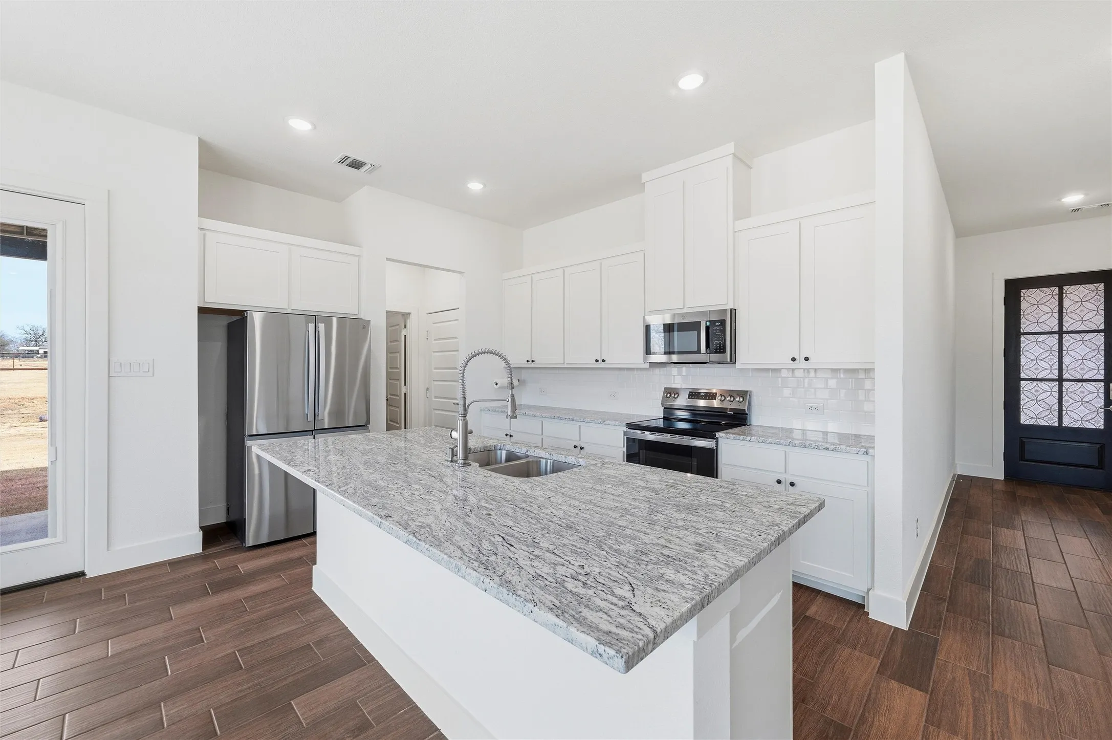 Single Family Residence For Sale in Wise County , 219 County Road 4690, Boyd, Texas 76023, 4 Bedroom, 3 Bathroom, 2 Garage spaces, 2,180 Sqft, built in 2024, Preowned, mls#21175759, Real Estate Agent in Boyd, Homes For Sale in Wise county, Homes For Sale in Boyd, Realtor in Boyd Texas, Real Estate Brokerage Independent Realty Texas, Luminita Cordes Realtor