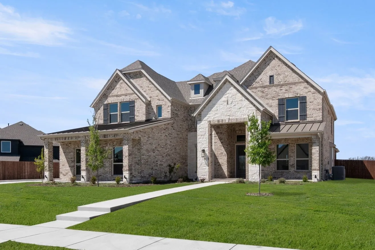 Single Family Residence For Sale in Ellis County , 1813 Briarwood Way, Midlothian, Texas 76065, 5 Bedroom, 4 Bathroom, 3 Garage spaces, 3,380 Sqft, built in 2025, New Construction - Complete, mls#21177475, Real Estate Agent in Midlothian, Homes For Sale in Ellis county, Homes For Sale in Midlothian, Realtor in Midlothian Texas, Real Estate Brokerage Independent Realty Texas, Luminita Cordes Realtor