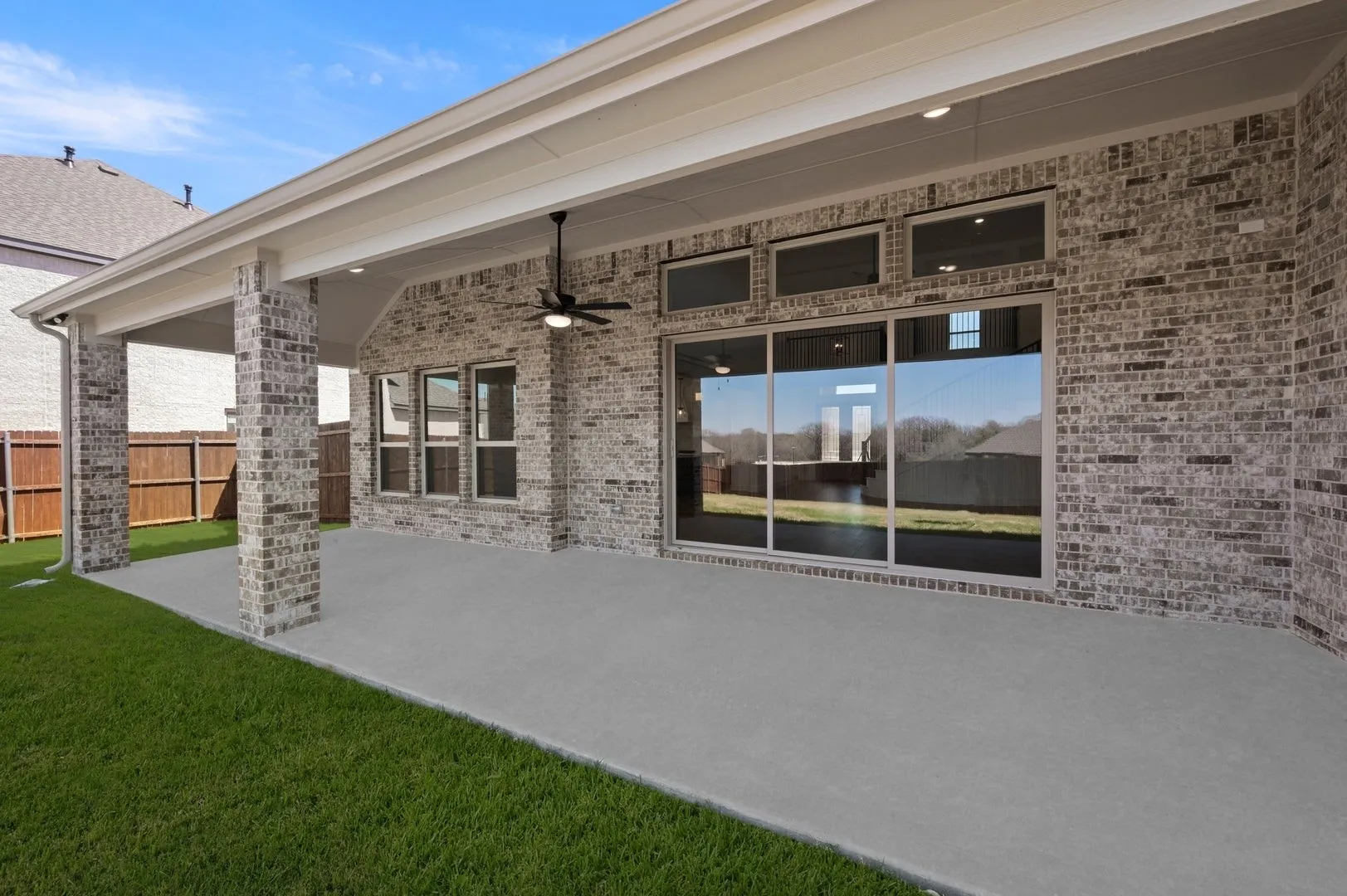 Single Family Residence For Sale in Ellis County , 1813 Briarwood Way, Midlothian, Texas 76065, 5 Bedroom, 4 Bathroom, 3 Garage spaces, 3,380 Sqft, built in 2025, New Construction - Complete, mls#21177475, Real Estate Agent in Midlothian, Homes For Sale in Ellis county, Homes For Sale in Midlothian, Realtor in Midlothian Texas, Real Estate Brokerage Independent Realty Texas, Luminita Cordes Realtor