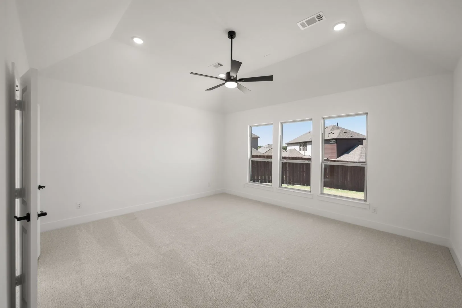 Single Family Residence For Sale in Ellis County , 1813 Briarwood Way, Midlothian, Texas 76065, 5 Bedroom, 4 Bathroom, 3 Garage spaces, 3,380 Sqft, built in 2025, New Construction - Complete, mls#21177475, Real Estate Agent in Midlothian, Homes For Sale in Ellis county, Homes For Sale in Midlothian, Realtor in Midlothian Texas, Real Estate Brokerage Independent Realty Texas, Luminita Cordes Realtor