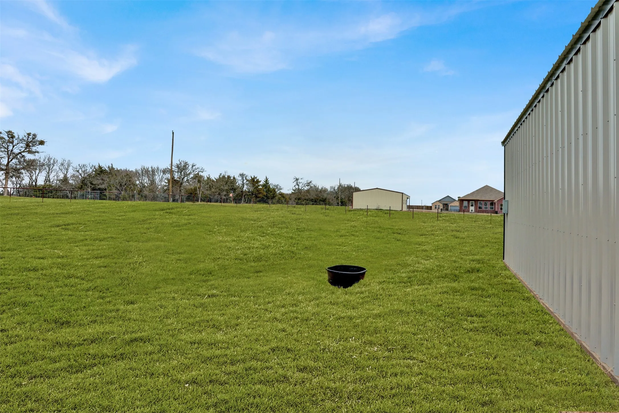 Single Family Residence For Sale in Fannin County , 231 Orduna Street, Trenton, Texas 75490, 5 Bedroom, 3 Bathroom, 2 Garage spaces, 1,981 Sqft, built in 2020, Preowned, mls#21176723, Real Estate Agent in Trenton, Homes For Sale in Fannin county, Homes For Sale in Trenton, Realtor in Trenton Texas, Real Estate Brokerage Independent Realty Texas, Luminita Cordes Realtor