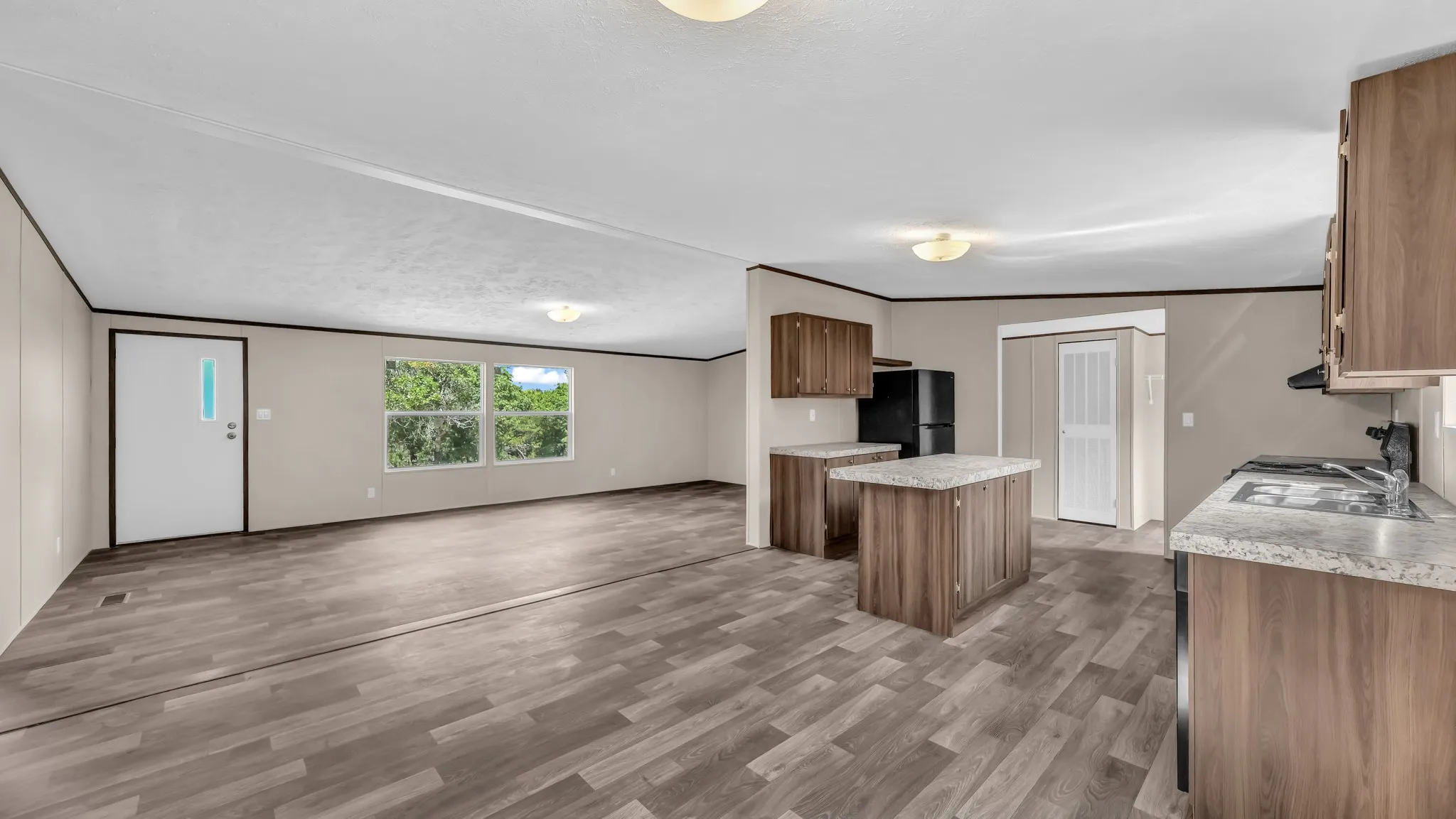 Mobile Home For Sale in Hood County , 4802 Plum Bush Street, Granbury, Texas 76048, 3 Bedroom, 2 Bathroom, Garage spaces, 1,475 Sqft, built in 2023, mls#21177741, Real Estate Agent in Granbury, Homes For Sale in Hood county, Homes For Sale in Granbury, Realtor in Granbury Texas, Real Estate Brokerage Independent Realty Texas, Luminita Cordes Realtor
