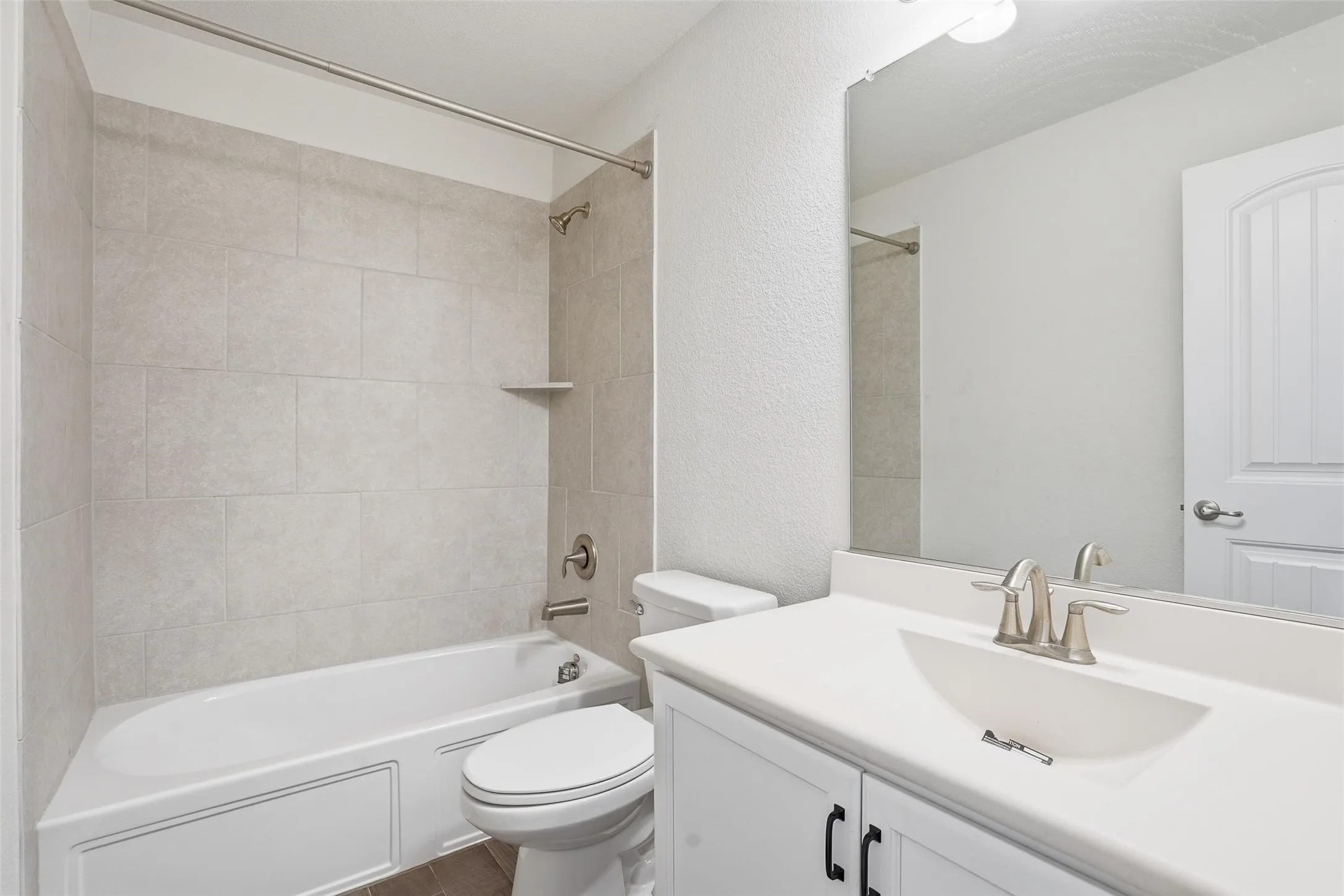 Single Family Residence For Sale in Tarrant County , 8405 Sweet Flag Lane, Fort Worth, Texas 76123, 5 Bedroom, 5 Bathroom, 2 Garage spaces, 2,806 Sqft, built in 2018, Preowned, mls#21176994, Real Estate Agent in Fort Worth, Homes For Sale in Tarrant county, Homes For Sale in Fort Worth, Realtor in Fort Worth Texas, Real Estate Brokerage Independent Realty Texas, Luminita Cordes Realtor