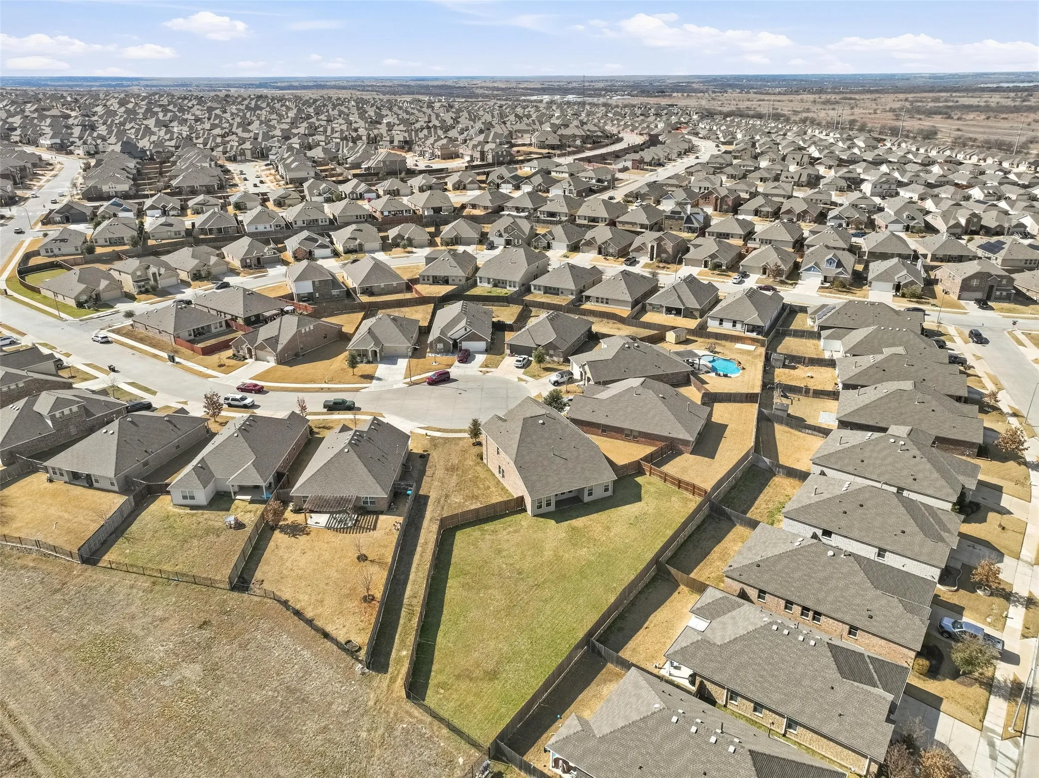 Single Family Residence For Sale in Tarrant County , 8405 Sweet Flag Lane, Fort Worth, Texas 76123, 5 Bedroom, 5 Bathroom, 2 Garage spaces, 2,806 Sqft, built in 2018, Preowned, mls#21176994, Real Estate Agent in Fort Worth, Homes For Sale in Tarrant county, Homes For Sale in Fort Worth, Realtor in Fort Worth Texas, Real Estate Brokerage Independent Realty Texas, Luminita Cordes Realtor