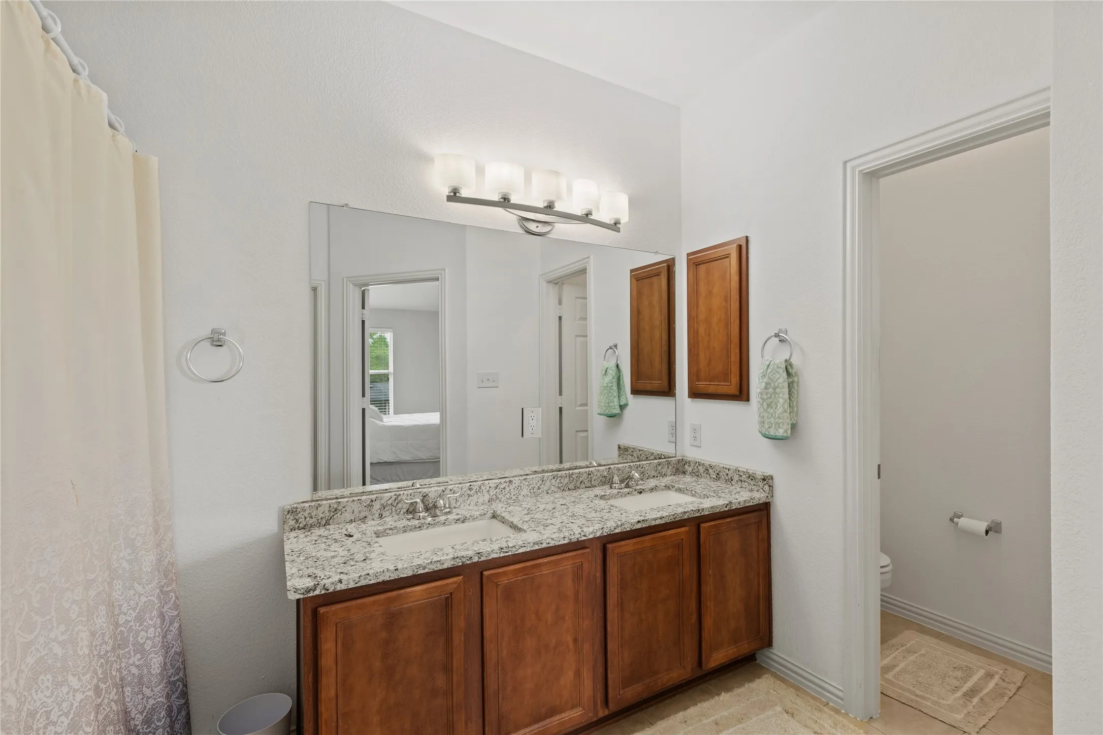 Single Family Residence For Sale in Collin County , 503 Creekside Drive, Princeton, Texas 75407, 3 Bedrooms, 3 Bathrooms, 2 Garage spaces, 2,325 Sqft, built in 2006, Preowned, Price $339,000, mls#21177779, Real Estate Agent in Princeton, Homes For Sale in Collin county, Homes For Sale in Princeton, Realtor in Princeton Texas, Real Estate Brokerage Independent Realty Texas, Luminita Cordes Realtor