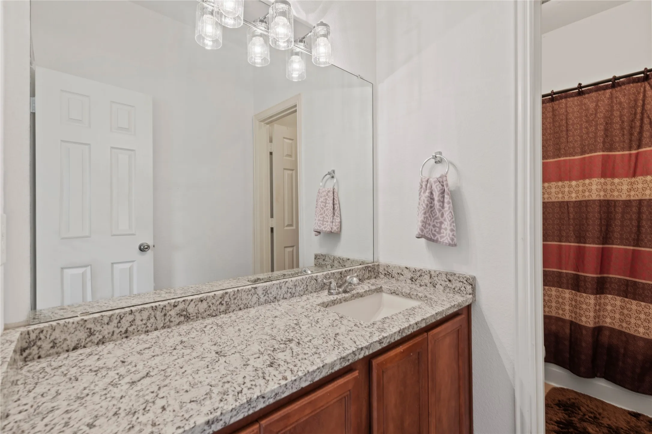 Single Family Residence For Sale in Collin County , 503 Creekside Drive, Princeton, Texas 75407, 3 Bedrooms, 3 Bathrooms, 2 Garage spaces, 2,325 Sqft, built in 2006, Preowned, Price $339,000, mls#21177779, Real Estate Agent in Princeton, Homes For Sale in Collin county, Homes For Sale in Princeton, Realtor in Princeton Texas, Real Estate Brokerage Independent Realty Texas, Luminita Cordes Realtor