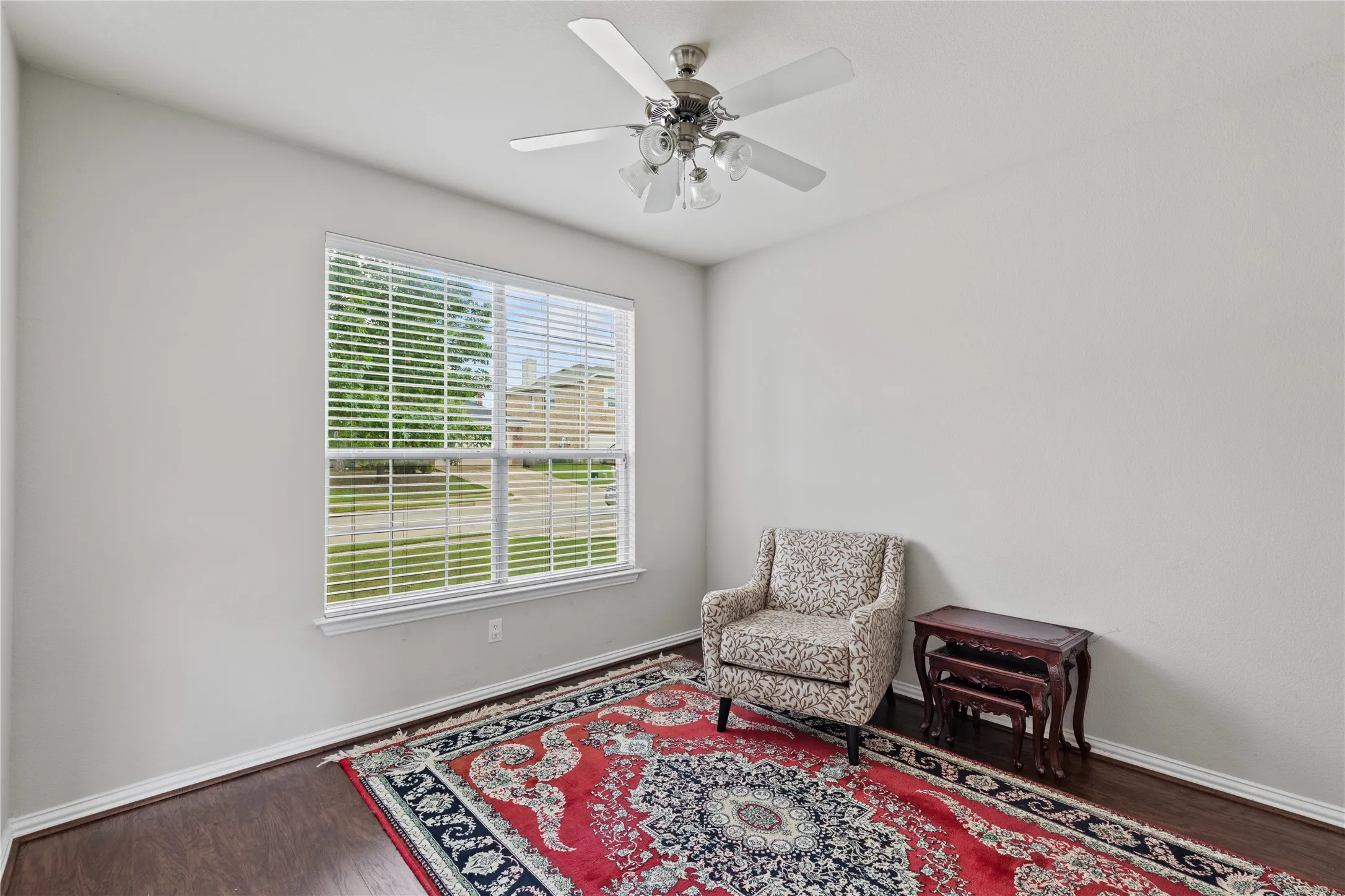 Single Family Residence For Sale in Collin County , 503 Creekside Drive, Princeton, Texas 75407, 3 Bedrooms, 3 Bathrooms, 2 Garage spaces, 2,325 Sqft, built in 2006, Preowned, Price $339,000, mls#21177779, Real Estate Agent in Princeton, Homes For Sale in Collin county, Homes For Sale in Princeton, Realtor in Princeton Texas, Real Estate Brokerage Independent Realty Texas, Luminita Cordes Realtor
