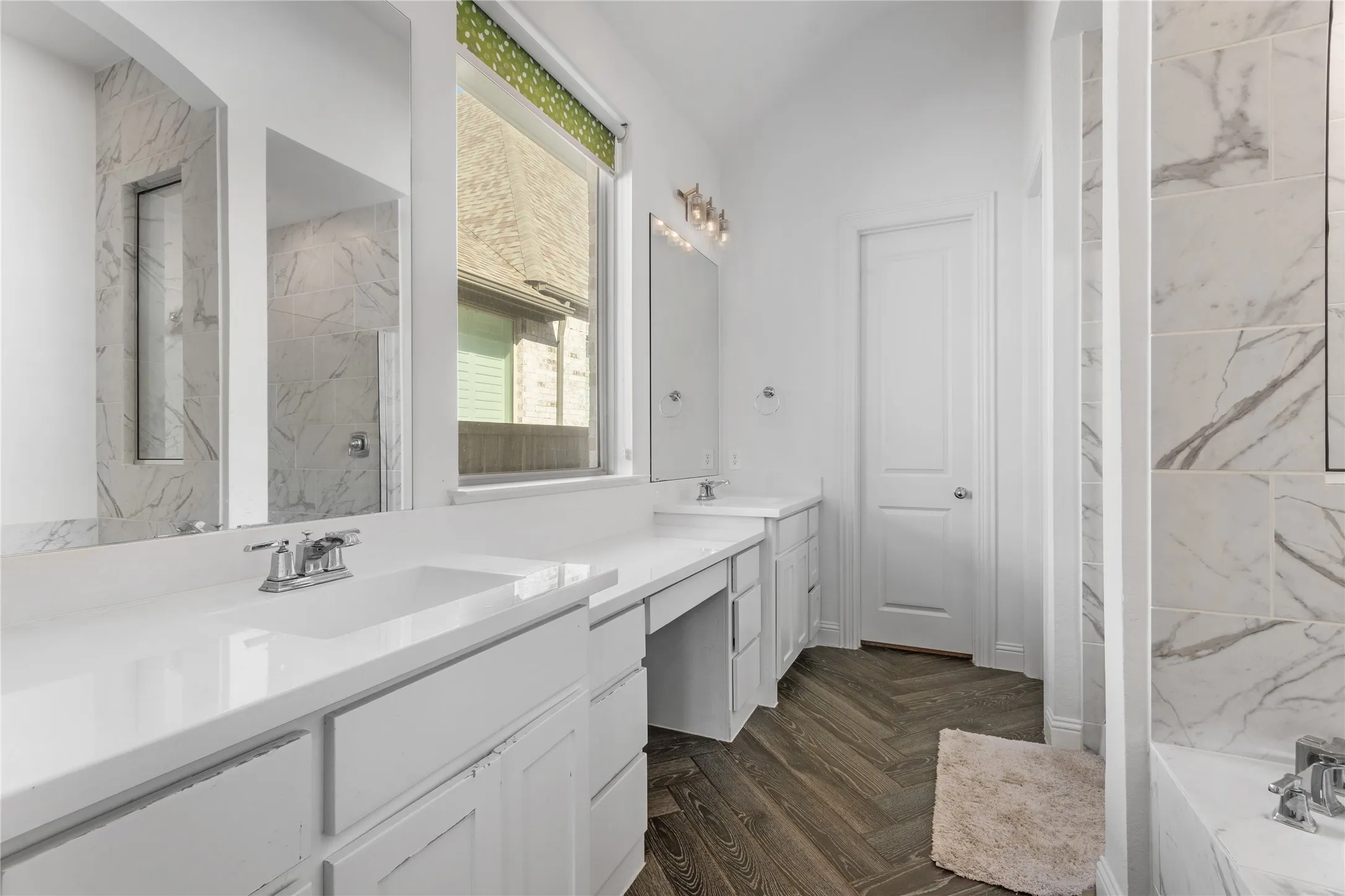 Single Family Residence For Sale in Tarrant County , 1669 Stowers Trail, Fort Worth, Texas 76052, 4 Bedrooms, 3 Bathrooms, 2 Garage spaces, 2,294 Sqft, built in 2021, Price $535,000, mls#21176882, Real Estate Agent in Fort Worth, Homes For Sale in Tarrant county, Homes For Sale in Fort Worth, Realtor in Fort Worth Texas, Real Estate Brokerage Independent Realty Texas, Luminita Cordes Realtor