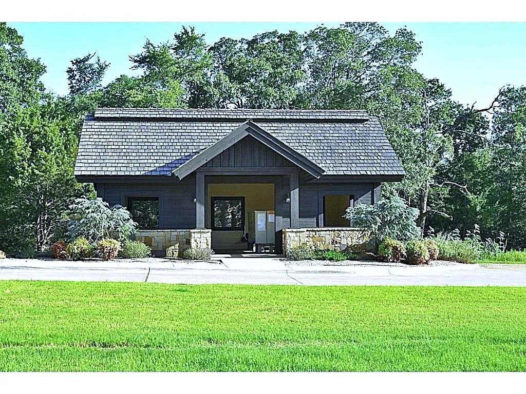 Unimproved Land For Sale in Grayson County , 76A Dublin Circle, Gordonville, Texas 76245, 0, 0, Garage spaces, 0 Sqft, built in 0, Price $22,500, mls#21177889, Real Estate Agent in Gordonville, Homes For Sale in Grayson county, Homes For Sale in Gordonville, Realtor in Gordonville Texas, Real Estate Brokerage Independent Realty Texas, Luminita Cordes Realtor