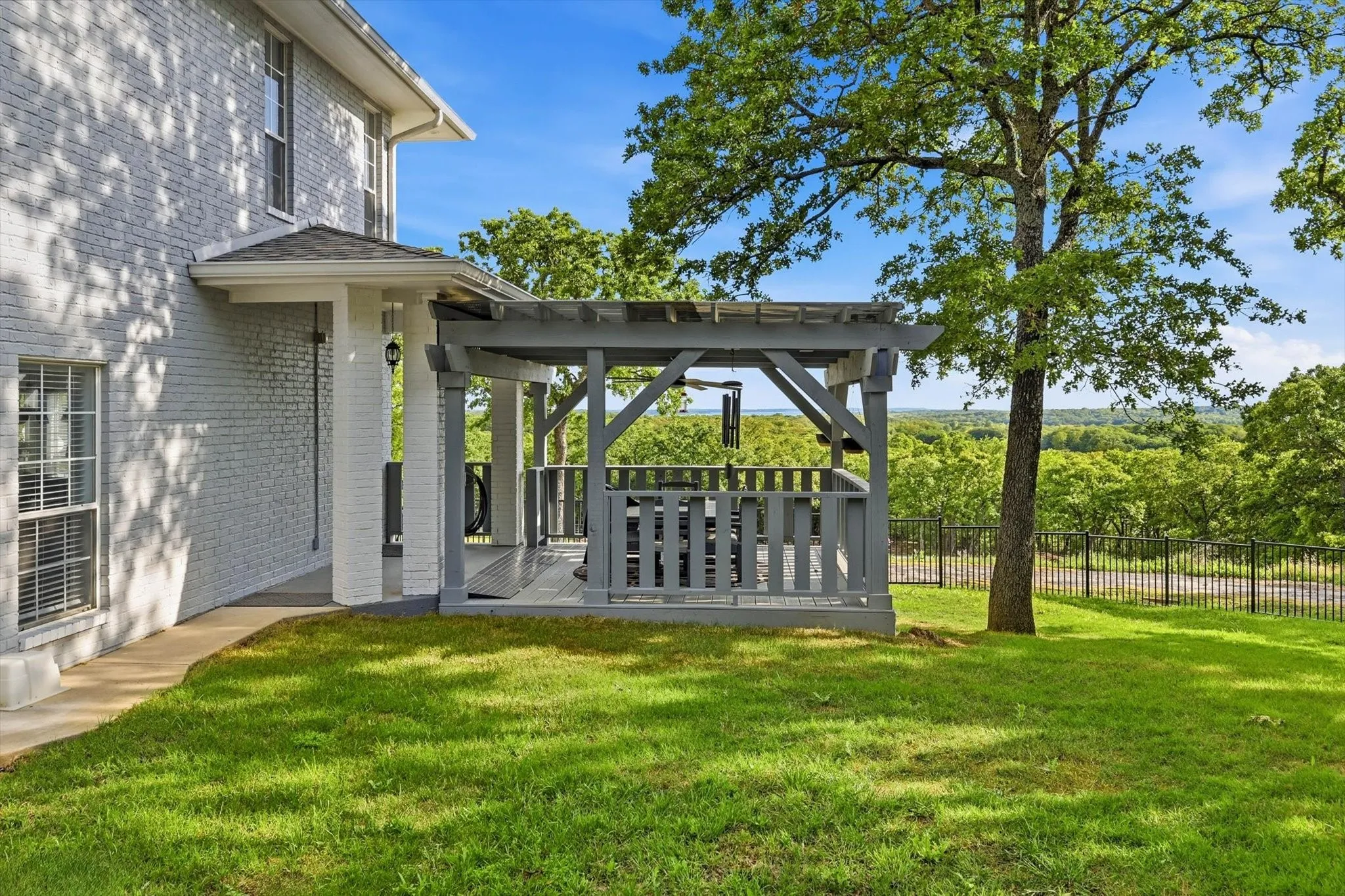 Single Family Residence For Sale in Cooke County , 10325 E Fm 922, Tioga, Texas 76271, 4 Bedroom, 4 Bathroom, 2 Garage spaces, 3,331 Sqft, built in 2000, Price $979,999, mls#21176968, Real Estate Agent in Tioga, Homes For Sale in Cooke county, Homes For Sale in Tioga, Realtor in Tioga Texas, Real Estate Brokerage Independent Realty Texas, Luminita Cordes Realtor